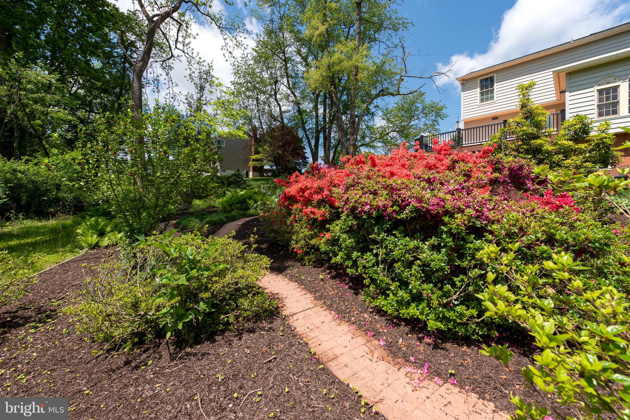 CAMPUS HILLS FARMS - Residential