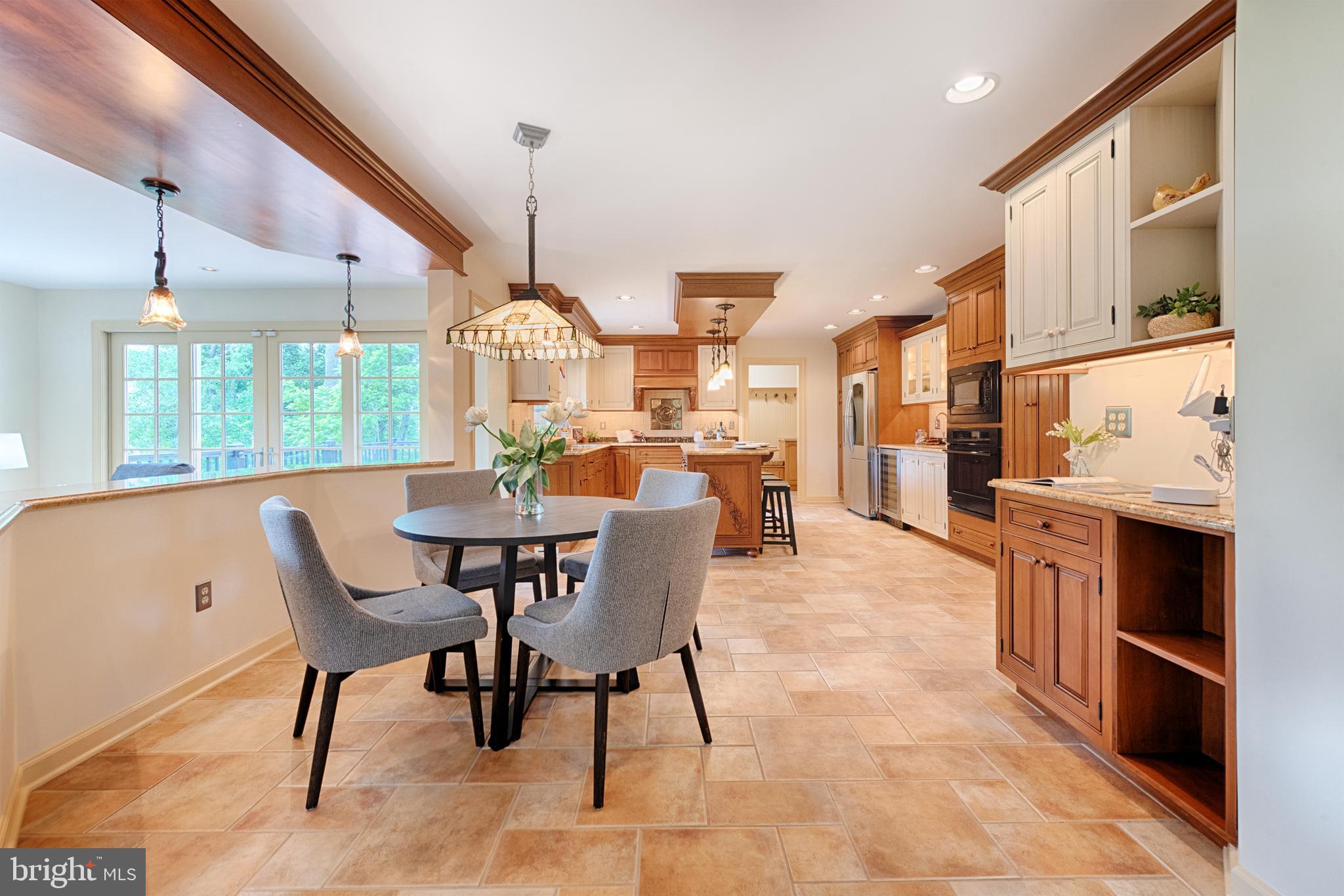 CAMPUS HILLS FARMS - Residential