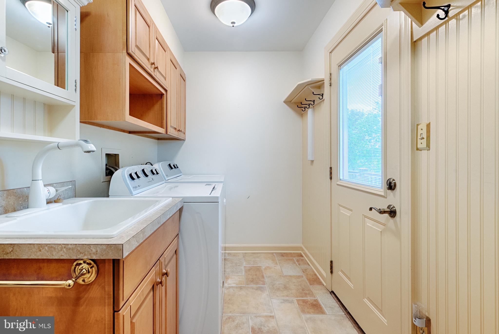 CAMPUS HILLS FARMS - Residential