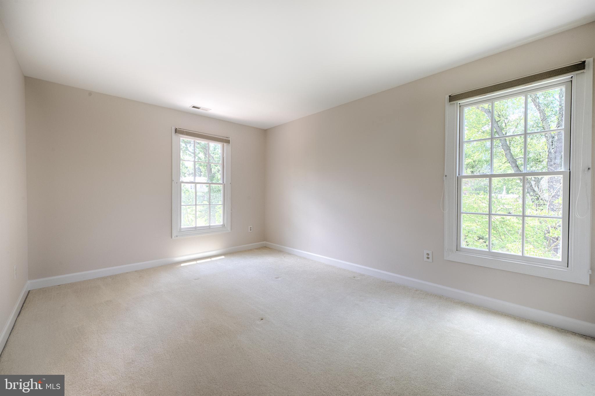 CAMPUS HILLS FARMS - Residential