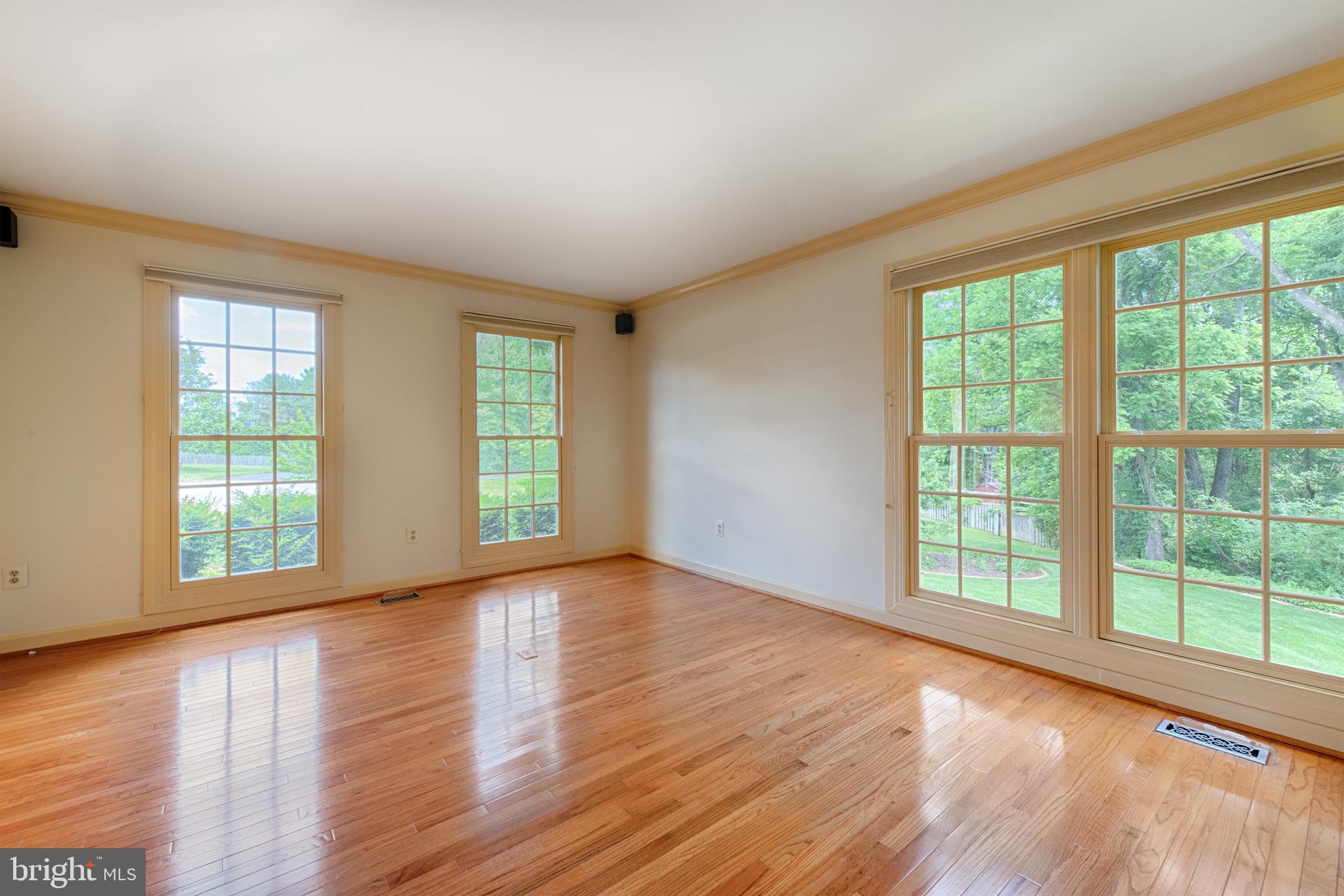 CAMPUS HILLS FARMS - Residential