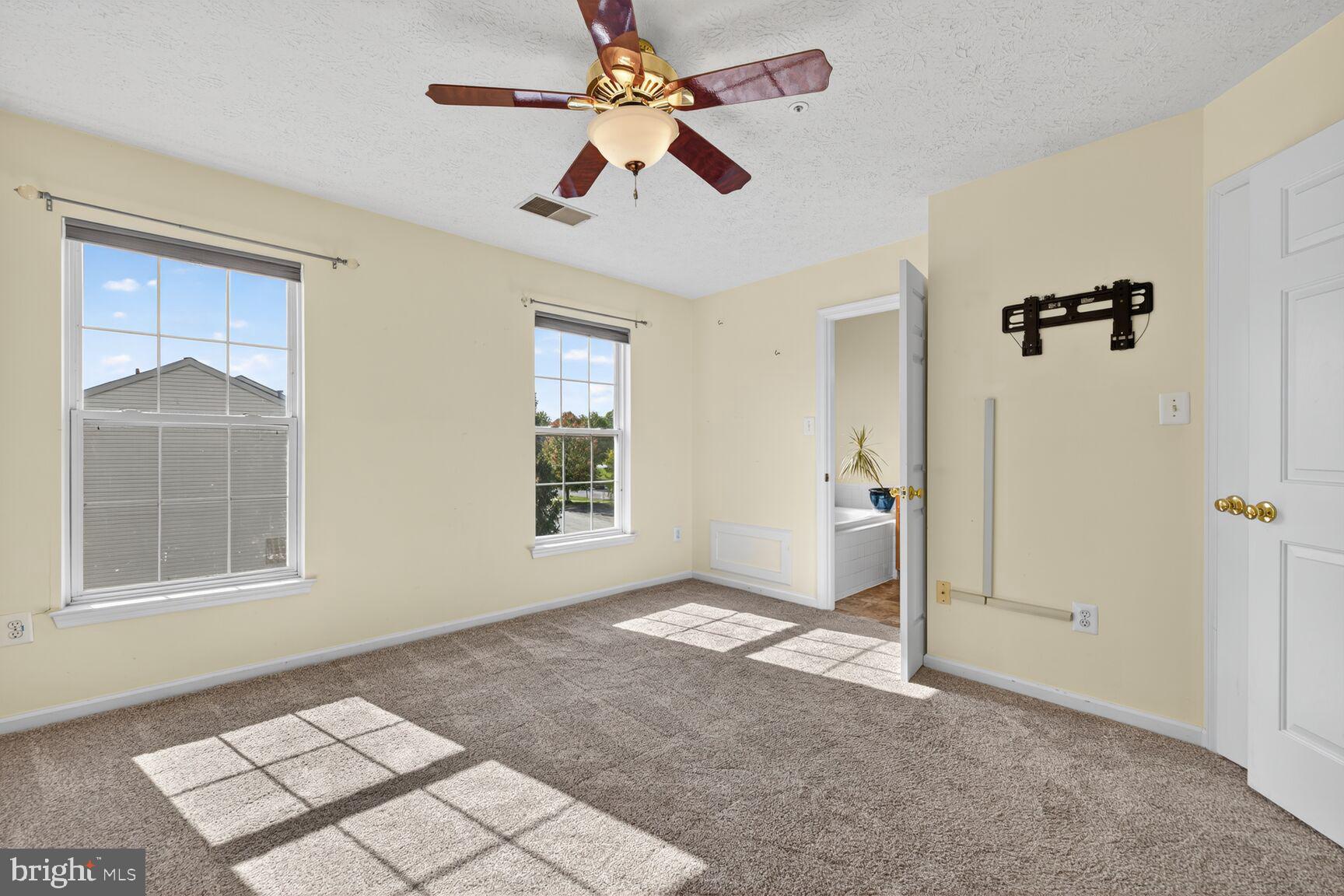 WILLOW BROOK - Residential