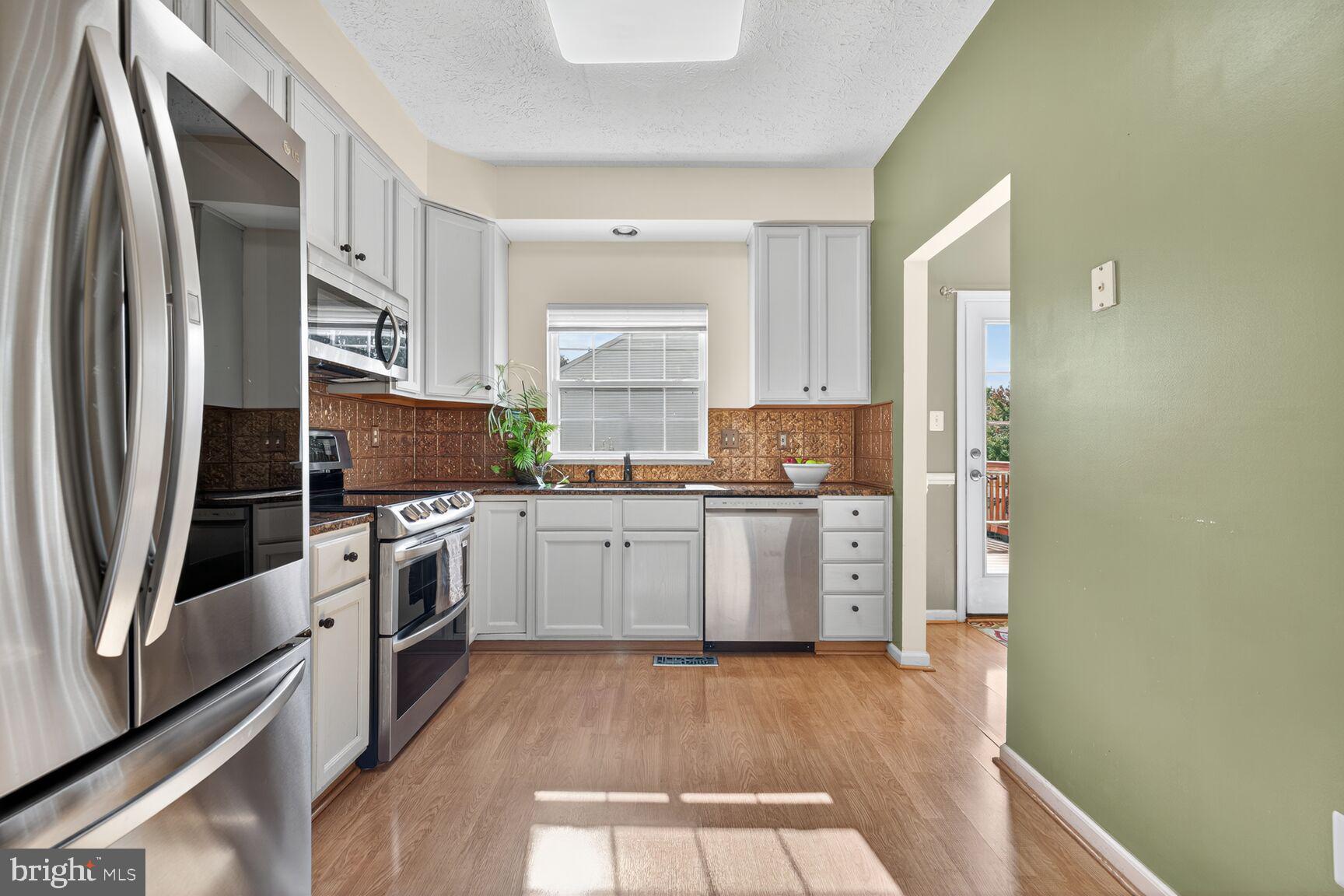 WILLOW BROOK - Residential