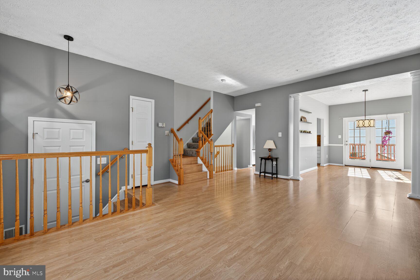 WILLOW BROOK - Residential