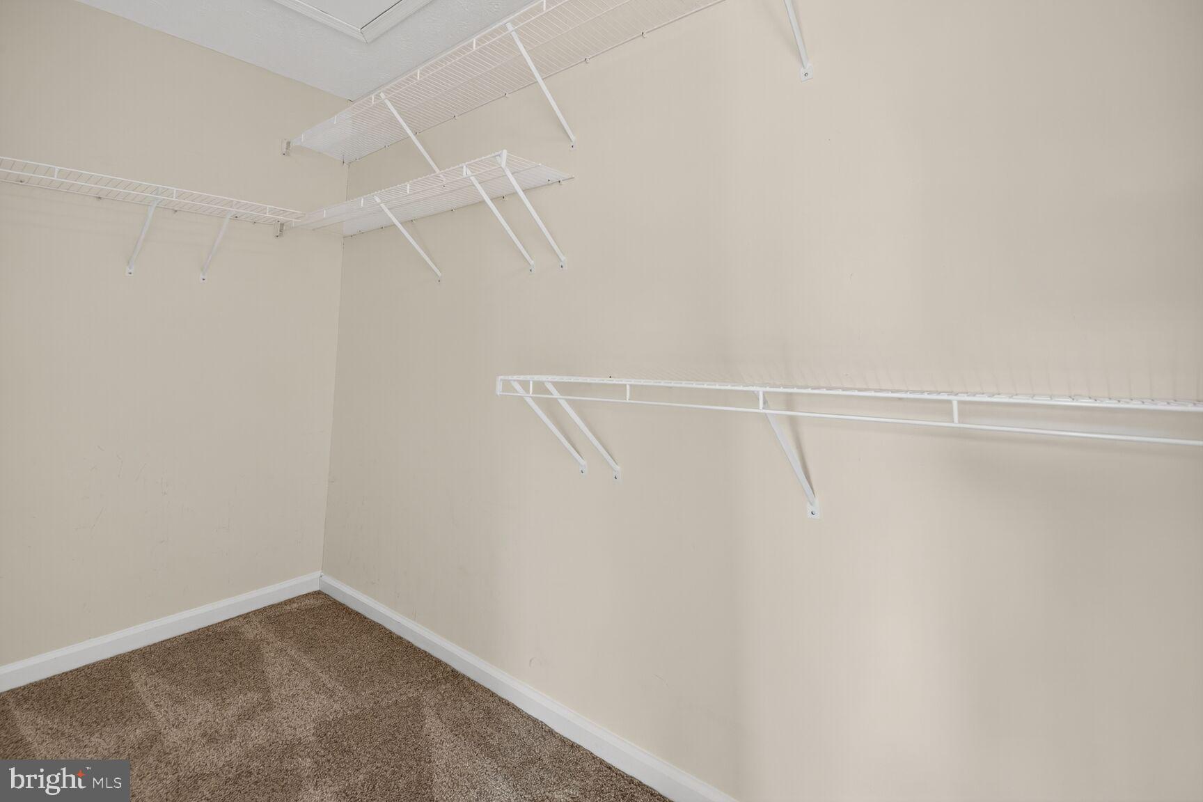 WILLOW BROOK - Residential