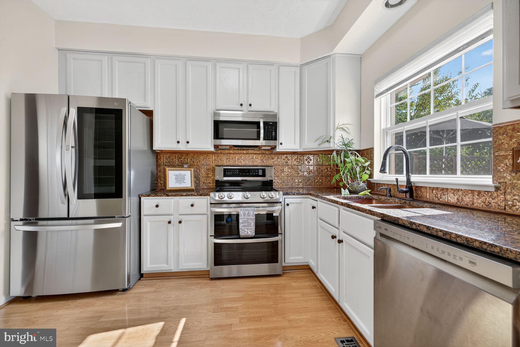 WILLOW BROOK - Residential