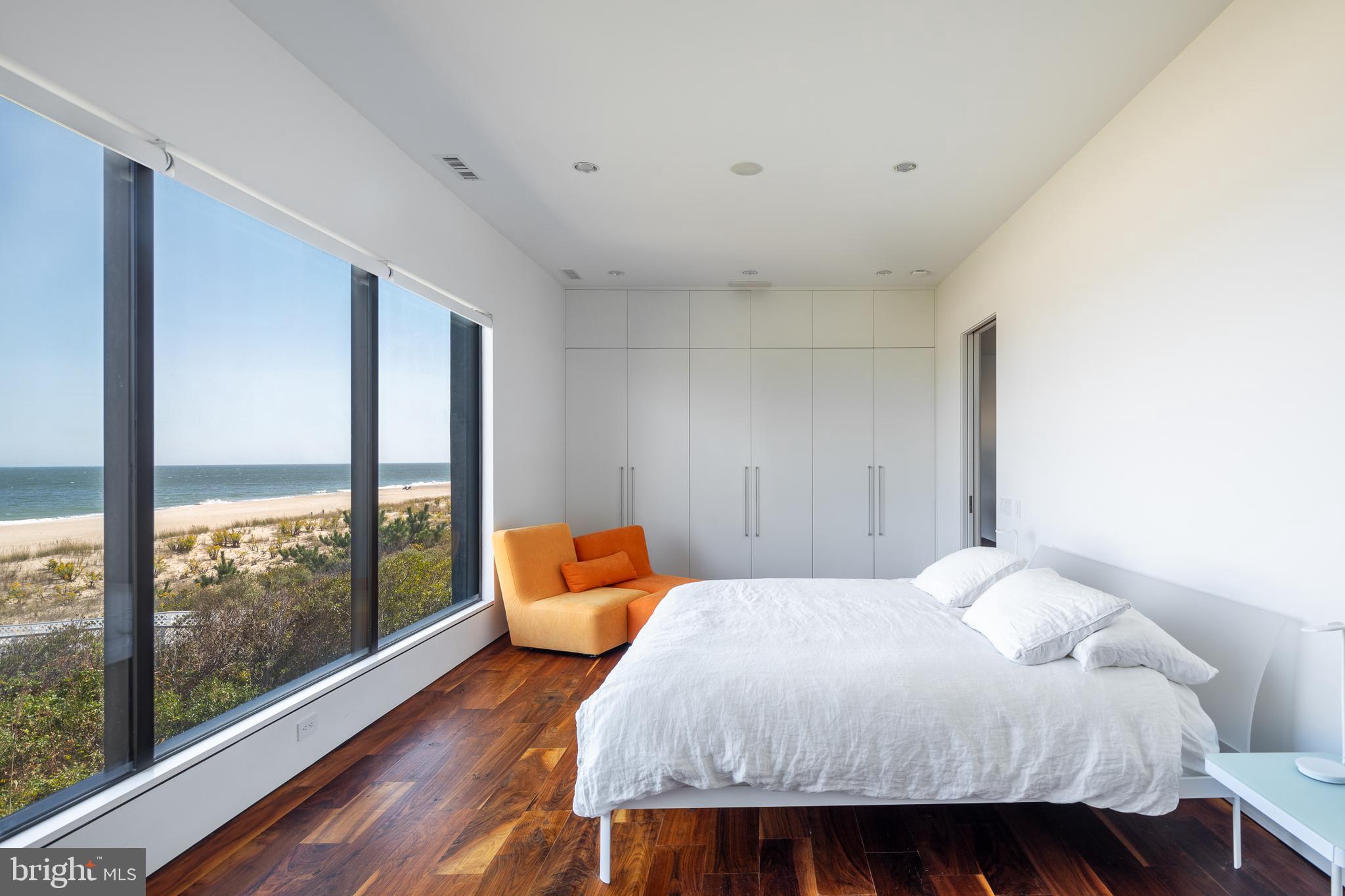 SEA DEL ESTATES - Residential