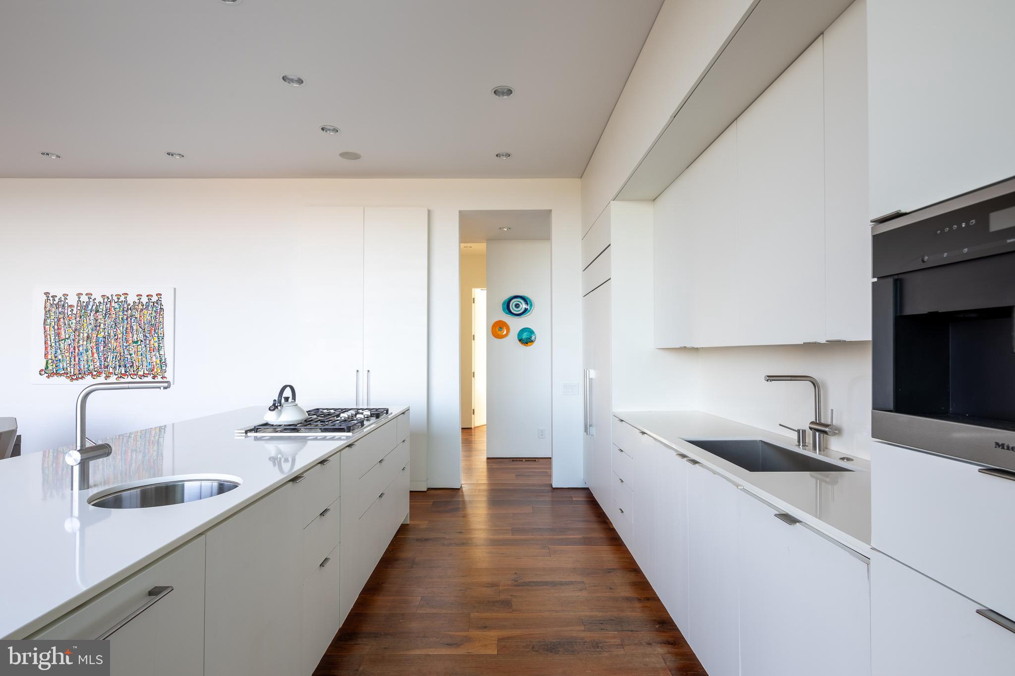 SEA DEL ESTATES - Residential