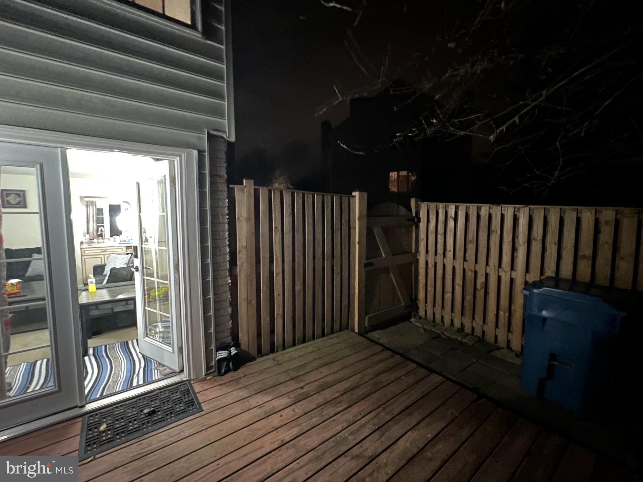 ASHBURN VILLAGE - Residential Lease