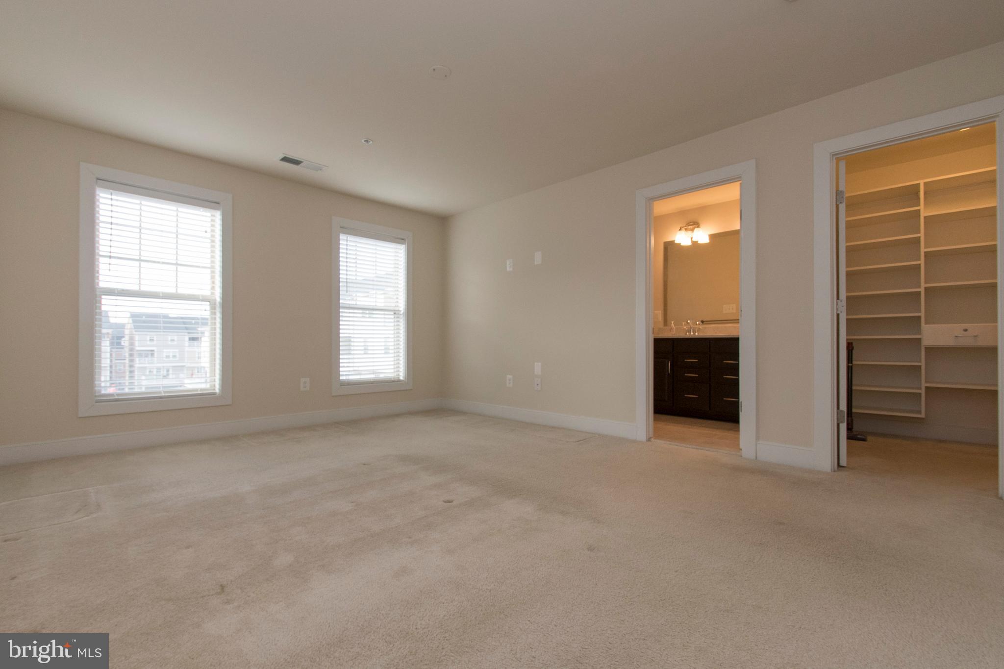 CROWN FARM - Residential Lease