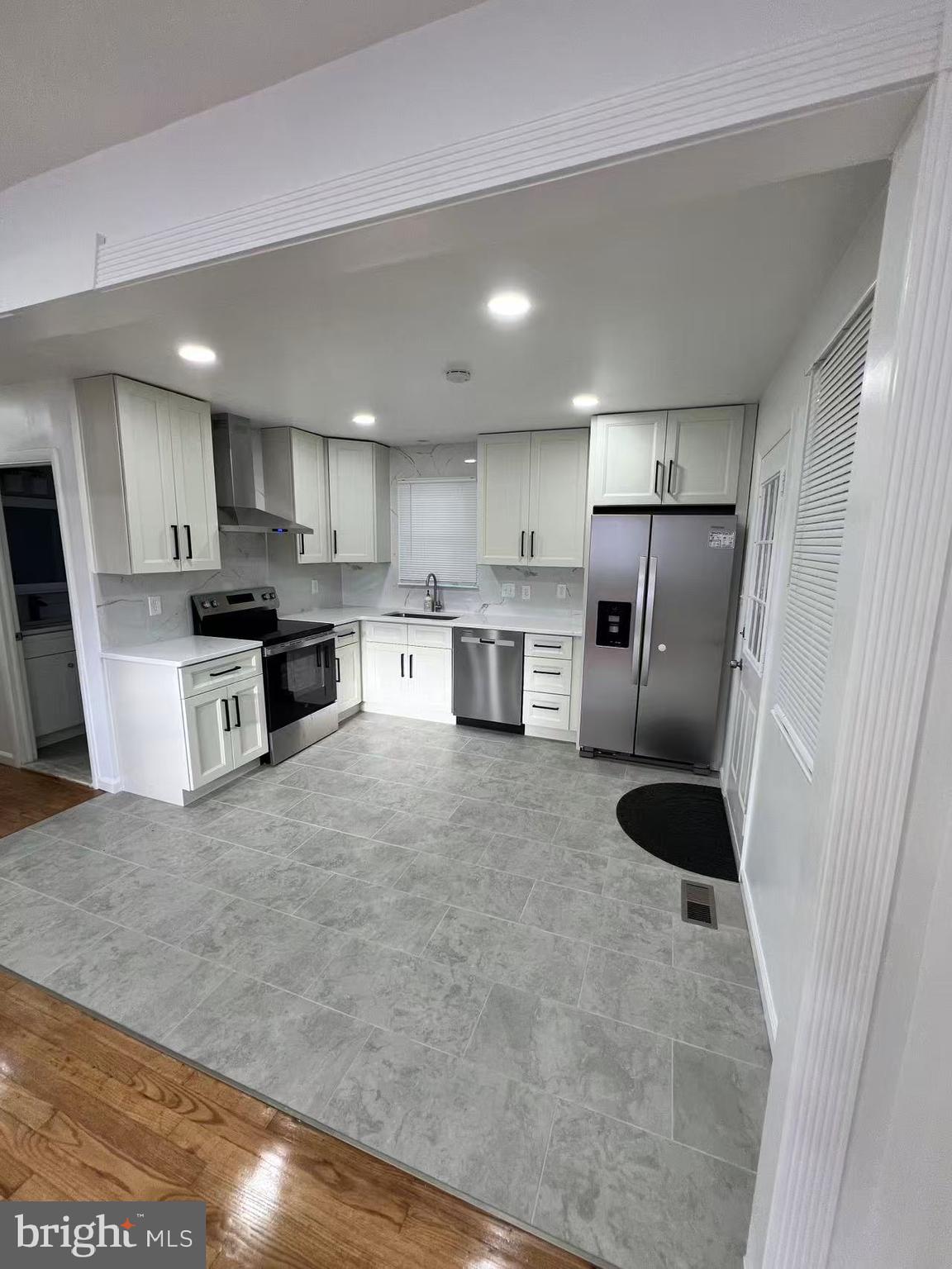 6377 WOODBURN AVENUE