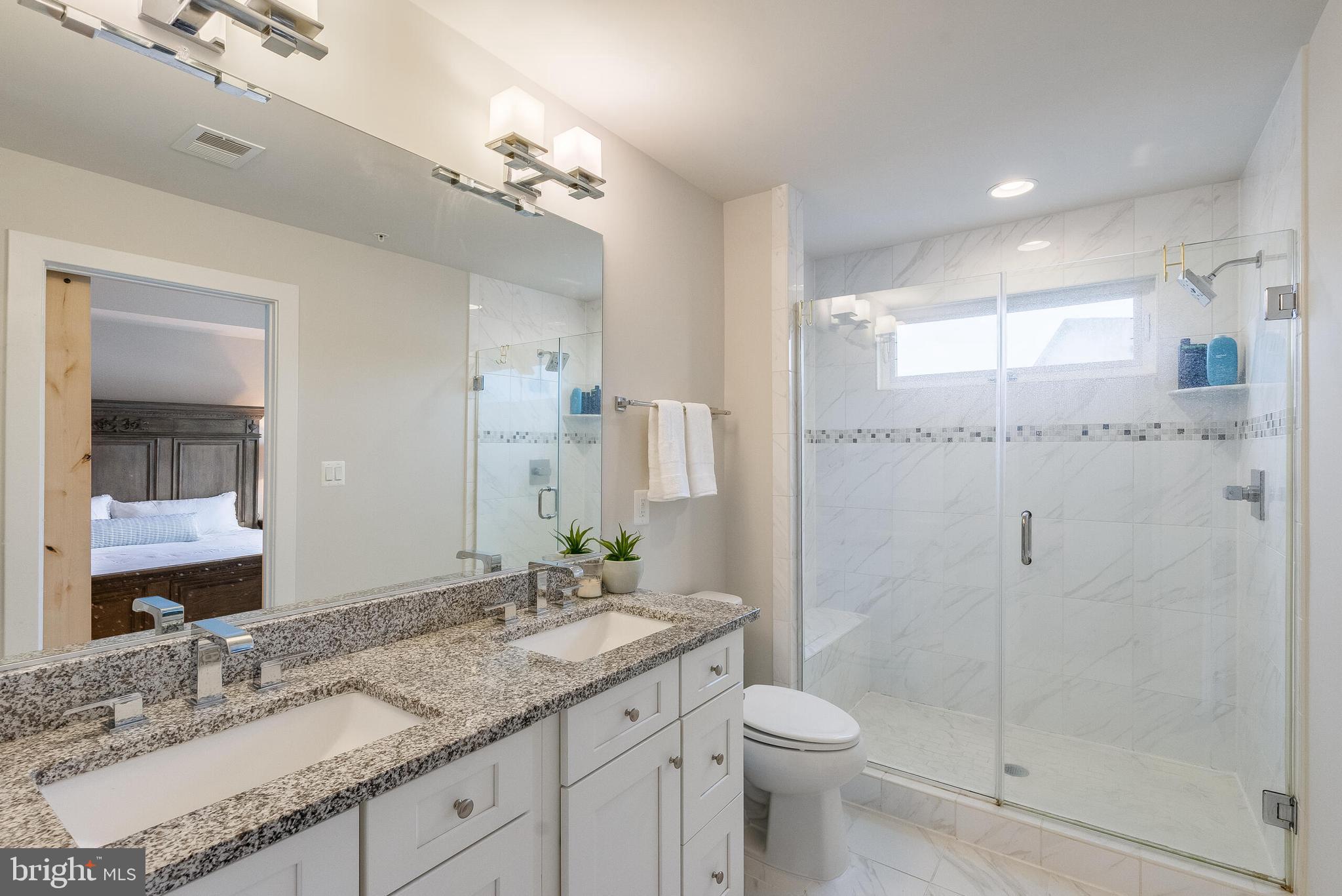 ARLINGTON ROW - Residential