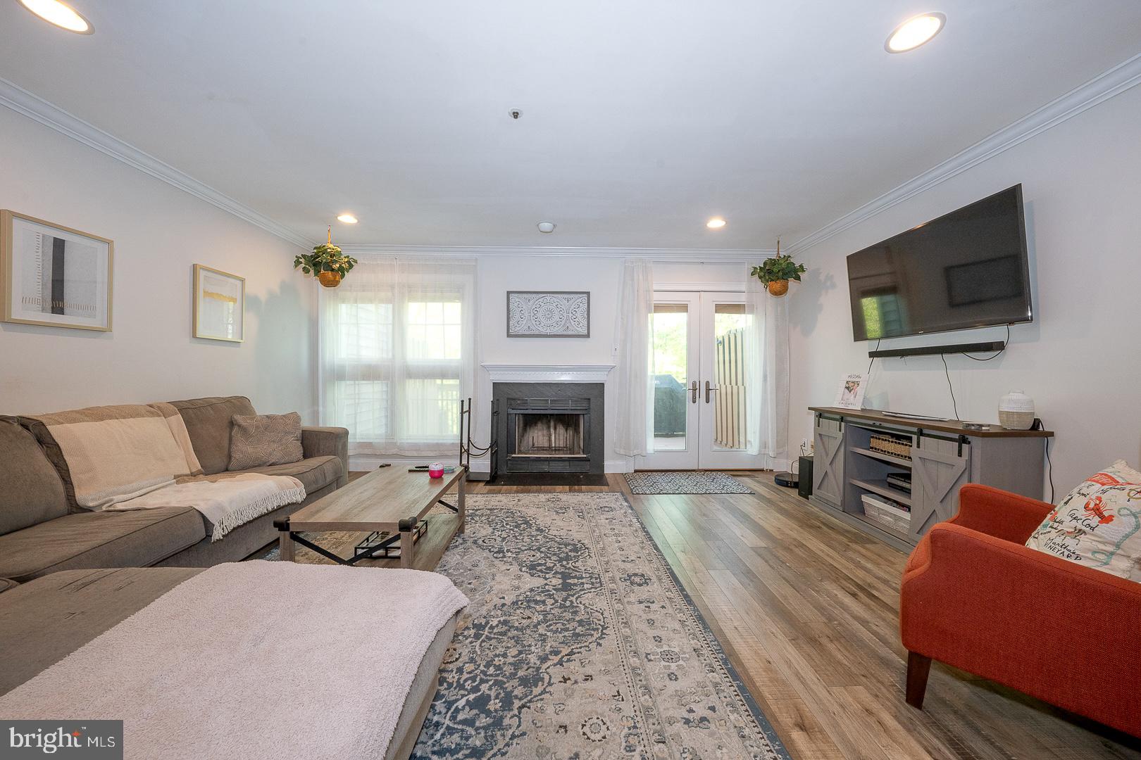 EXTON STATION - Residential