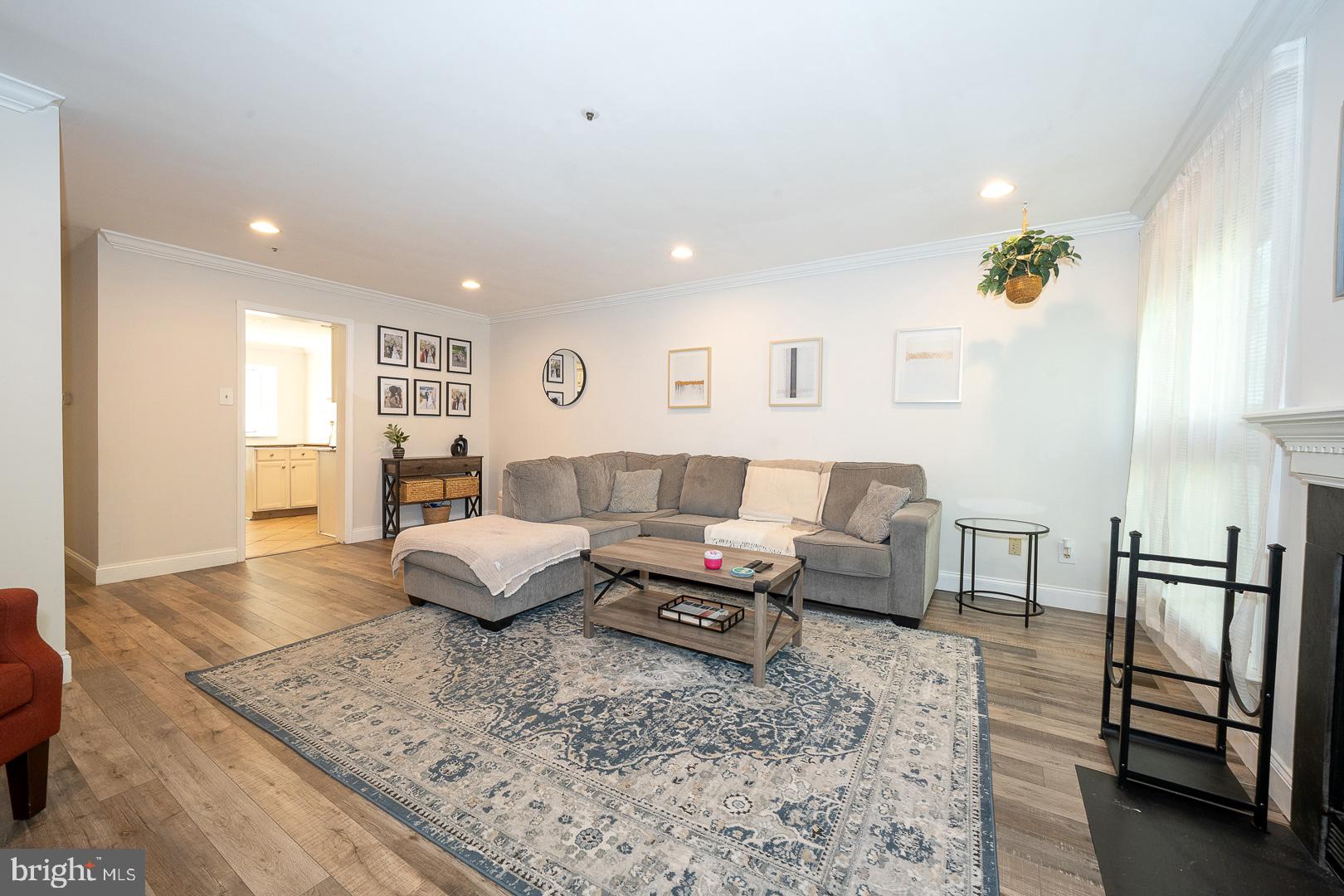 EXTON STATION - Residential