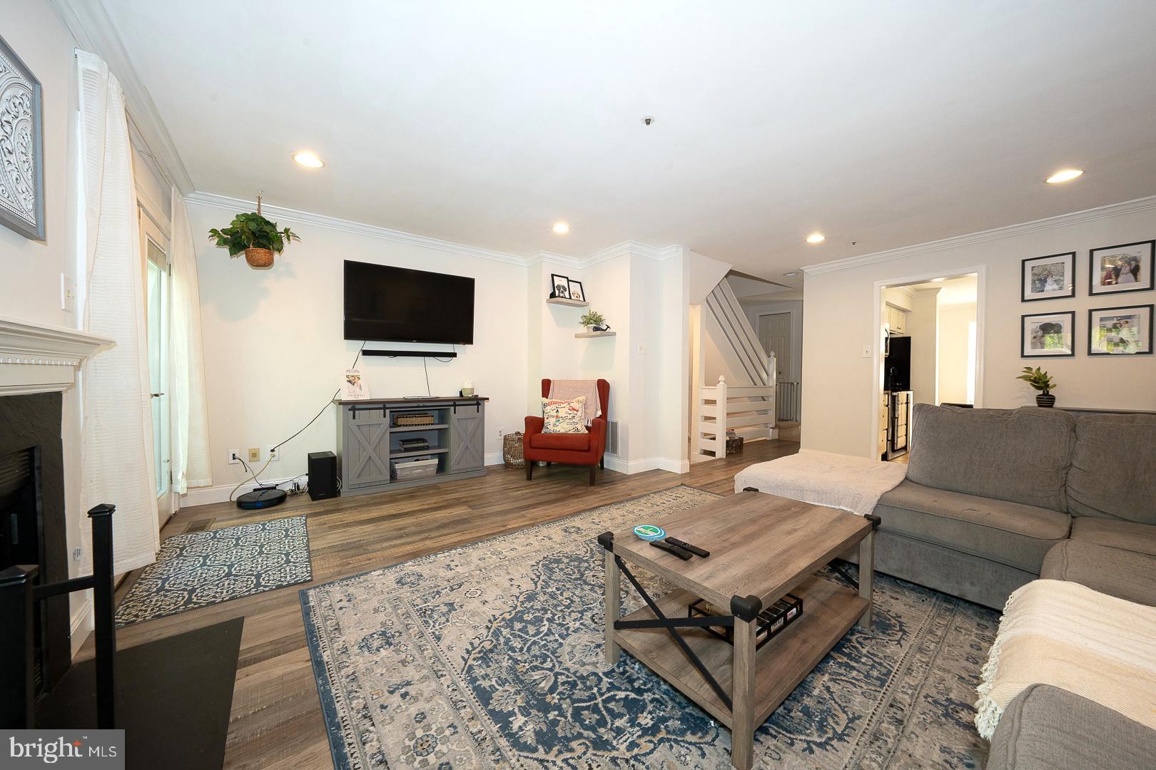 EXTON STATION - Residential