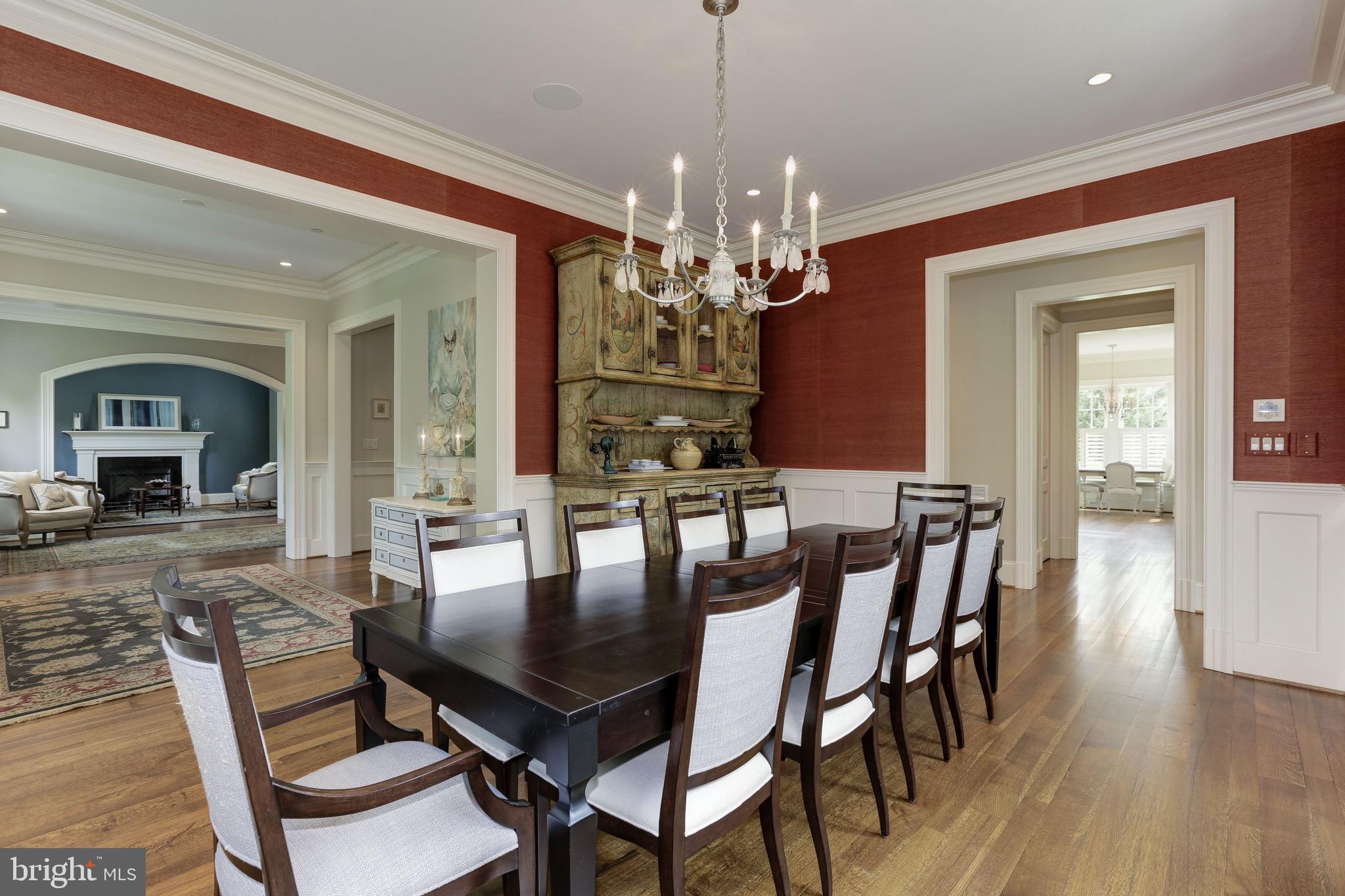 CHEVY CHASE VILLAGE - Residential