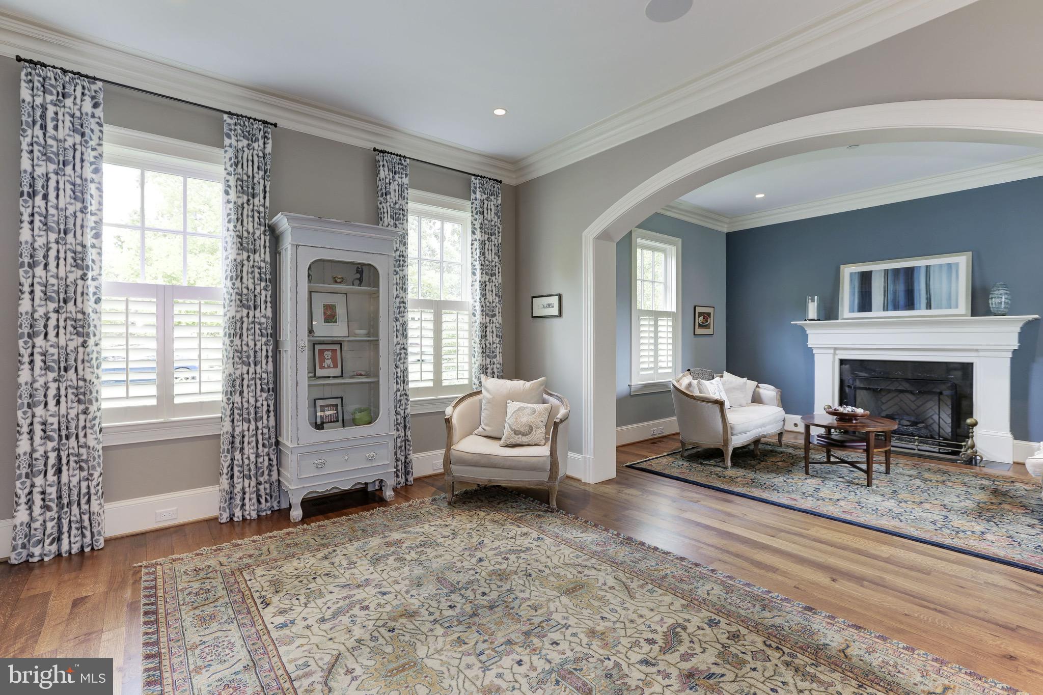 CHEVY CHASE VILLAGE - Residential