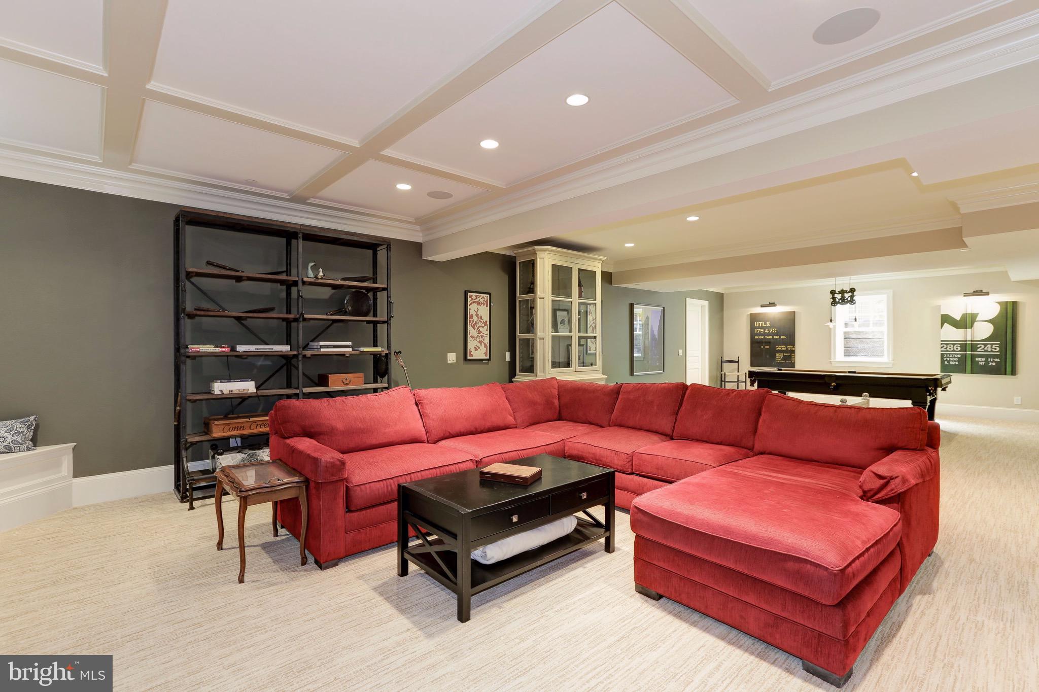 CHEVY CHASE VILLAGE - Residential