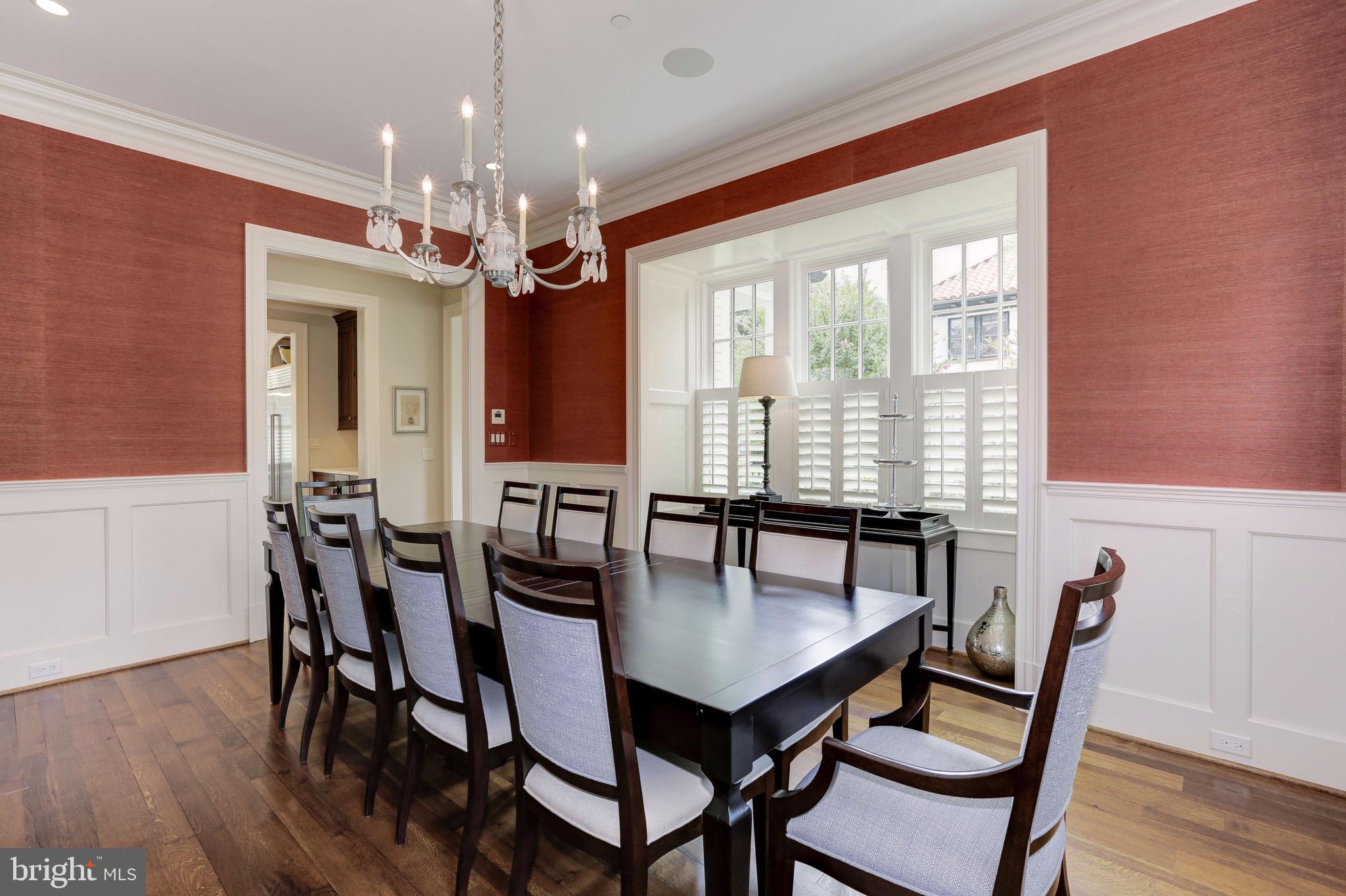 CHEVY CHASE VILLAGE - Residential