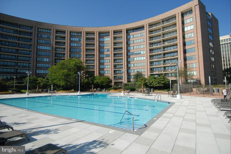 CRYSTAL PARK - Residential