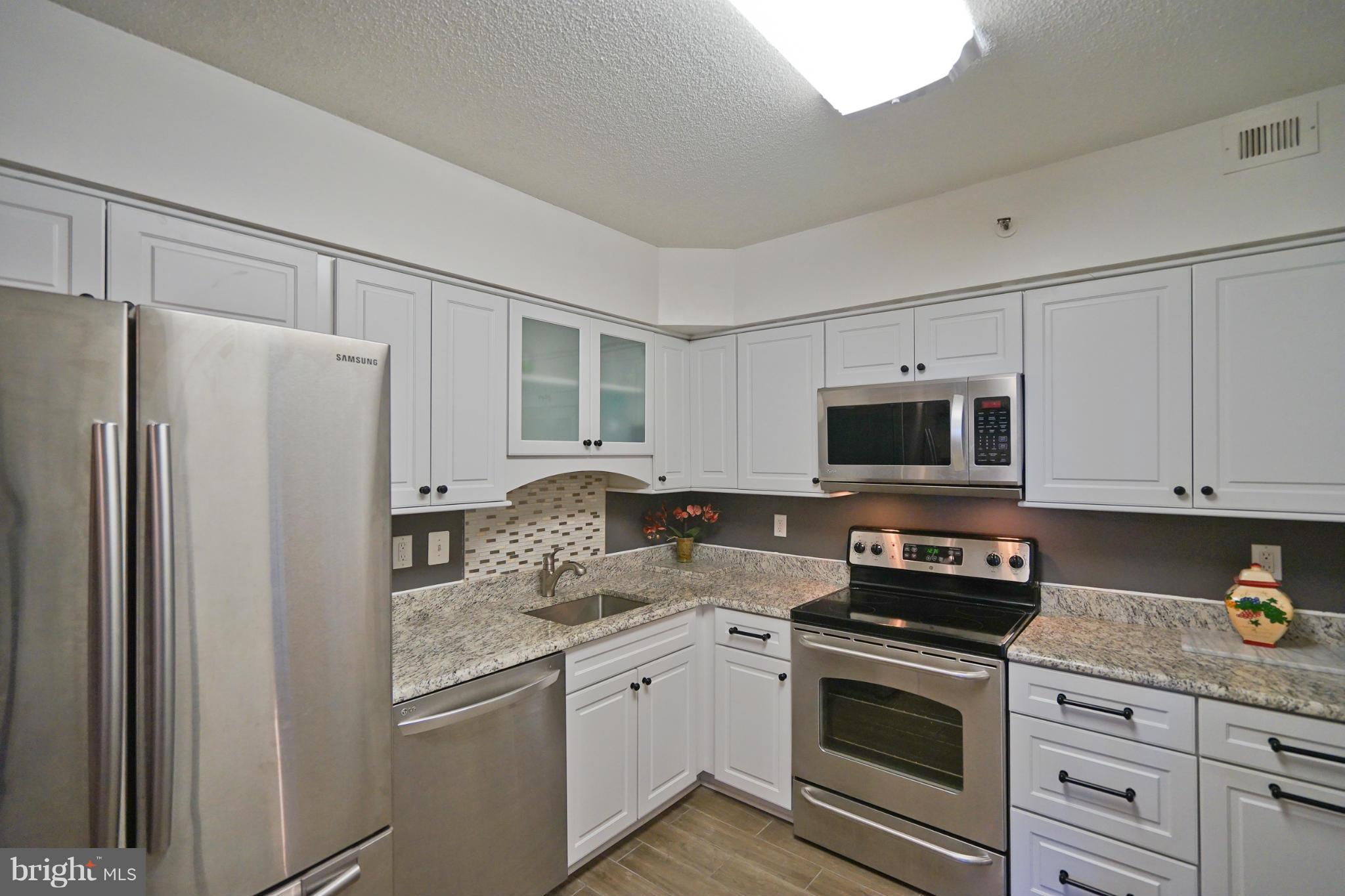 CRYSTAL PARK - Residential