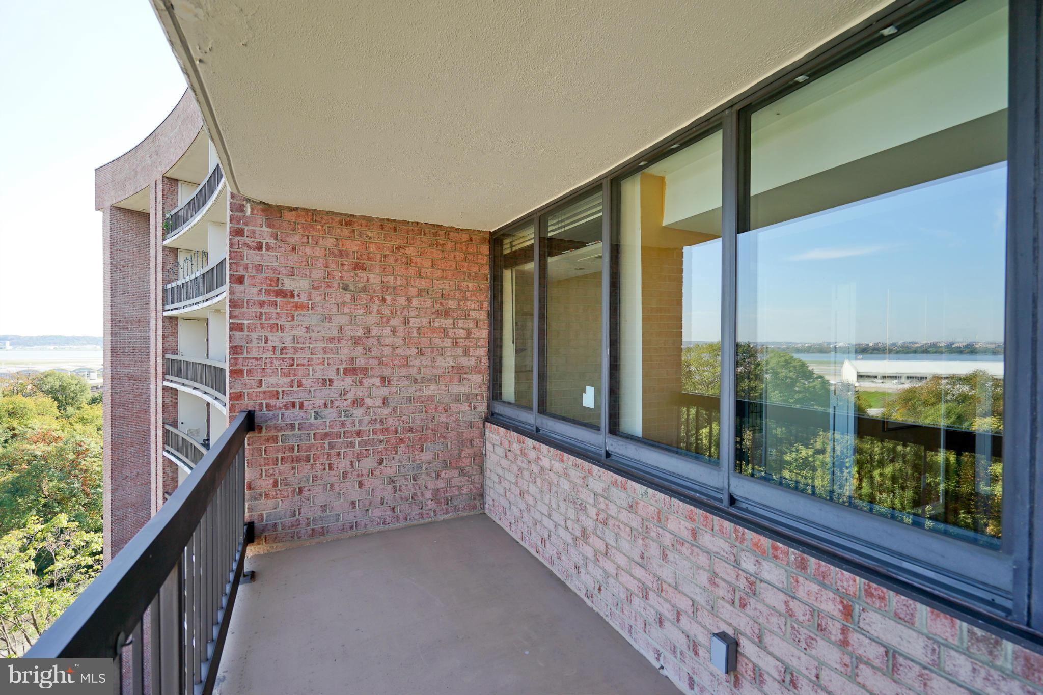 CRYSTAL PARK - Residential