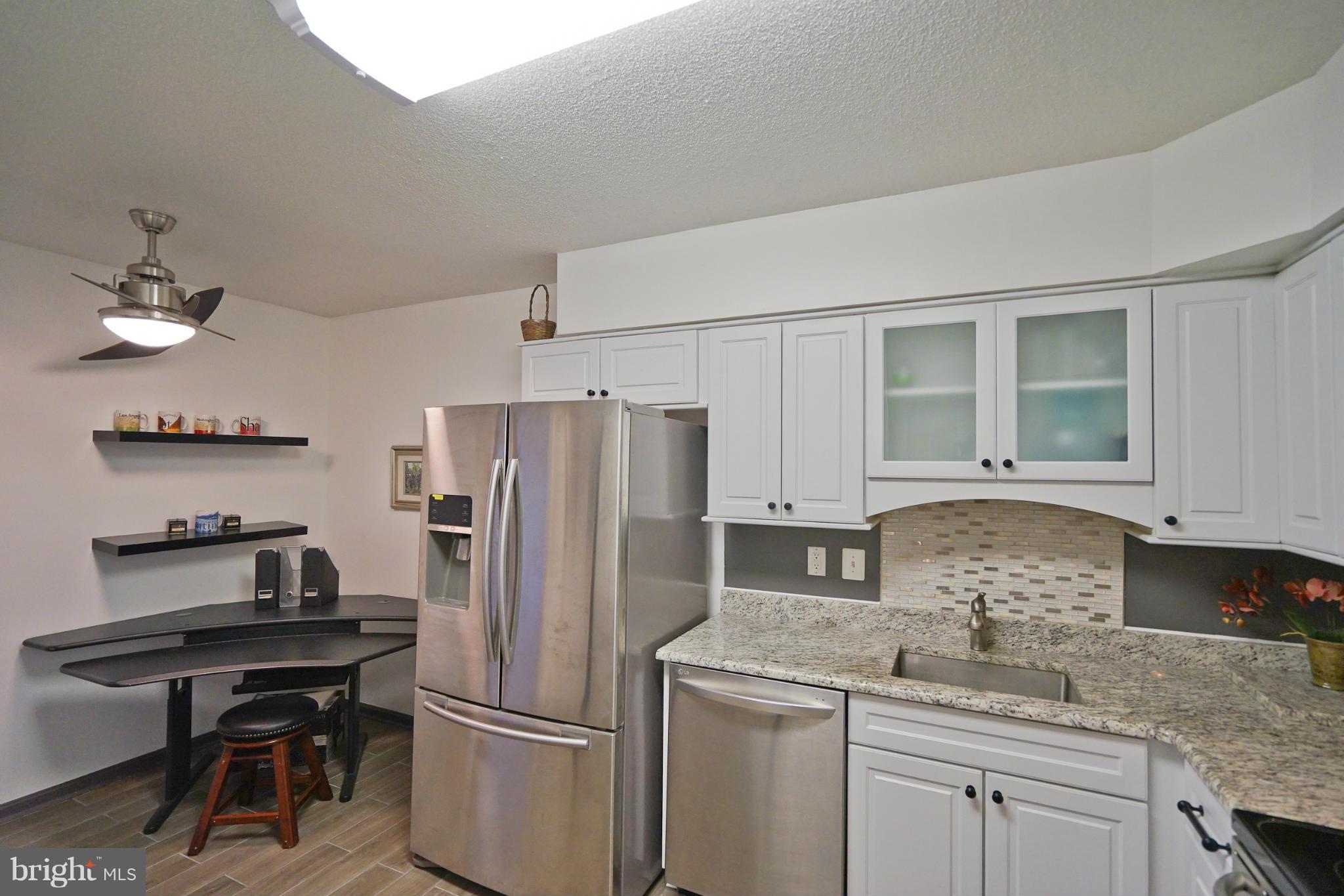 CRYSTAL PARK - Residential