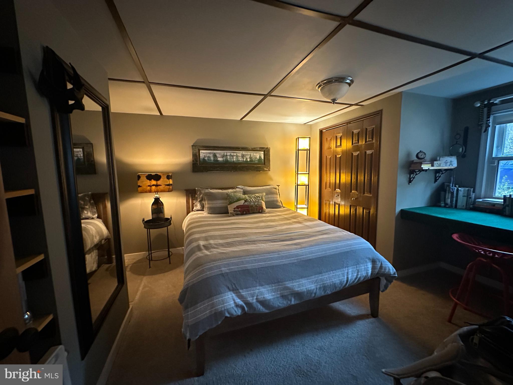 BLUE MOUNTAIN - Residential