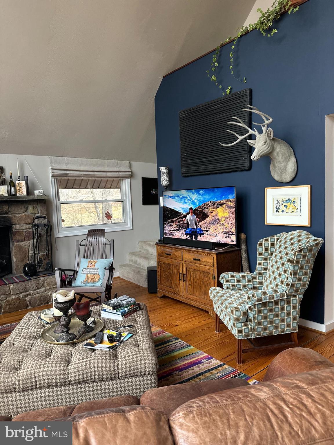 BLUE MOUNTAIN - Residential