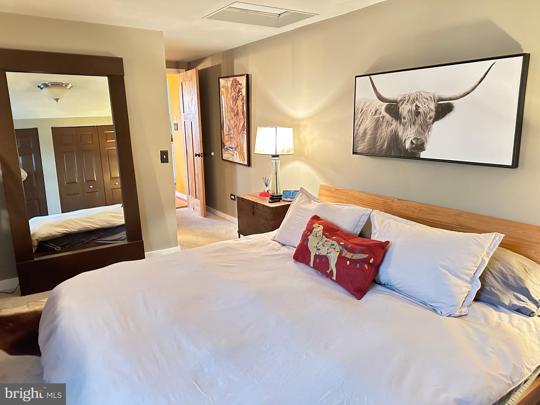 BLUE MOUNTAIN - Residential