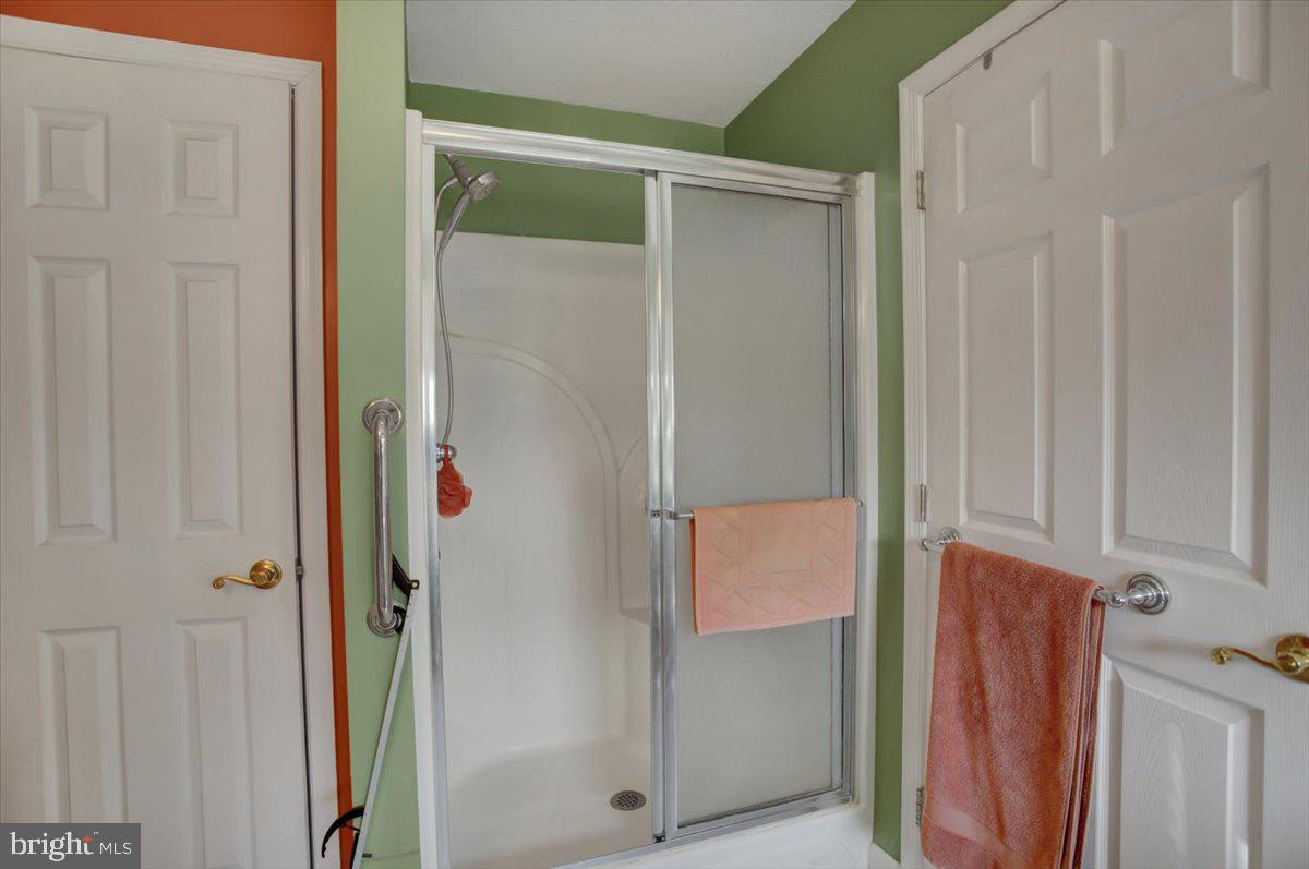 HOPEWELL TWP - Residential