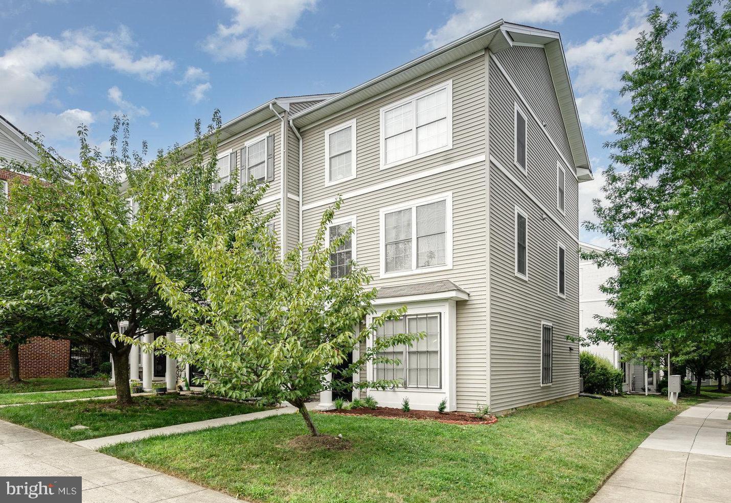 3239 STANTON ROAD SE