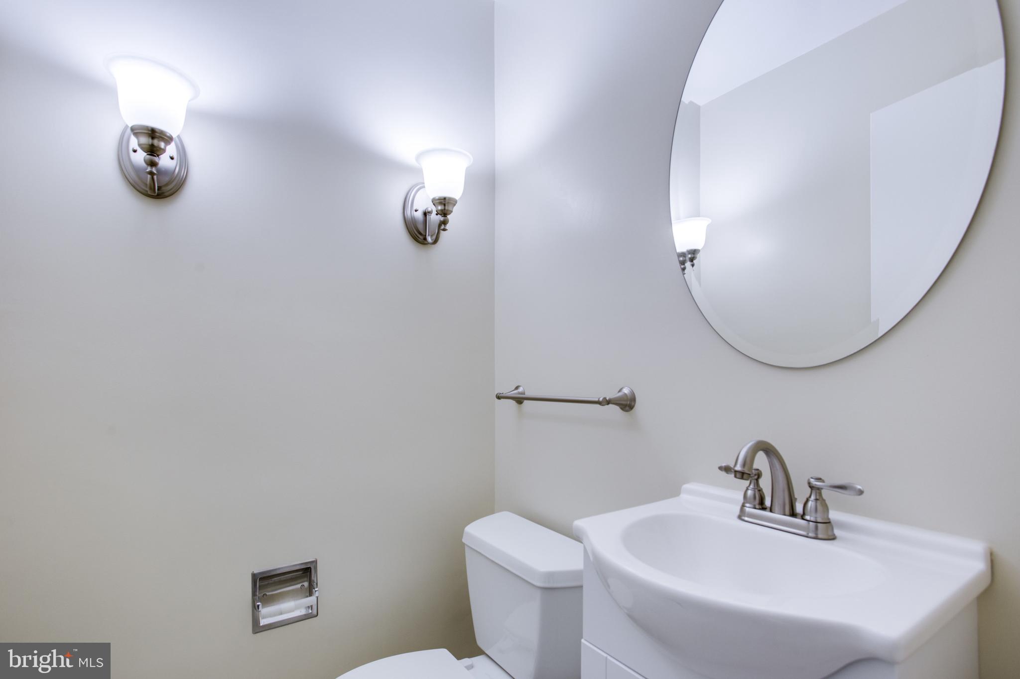 MONTROSE WOODS - Residential