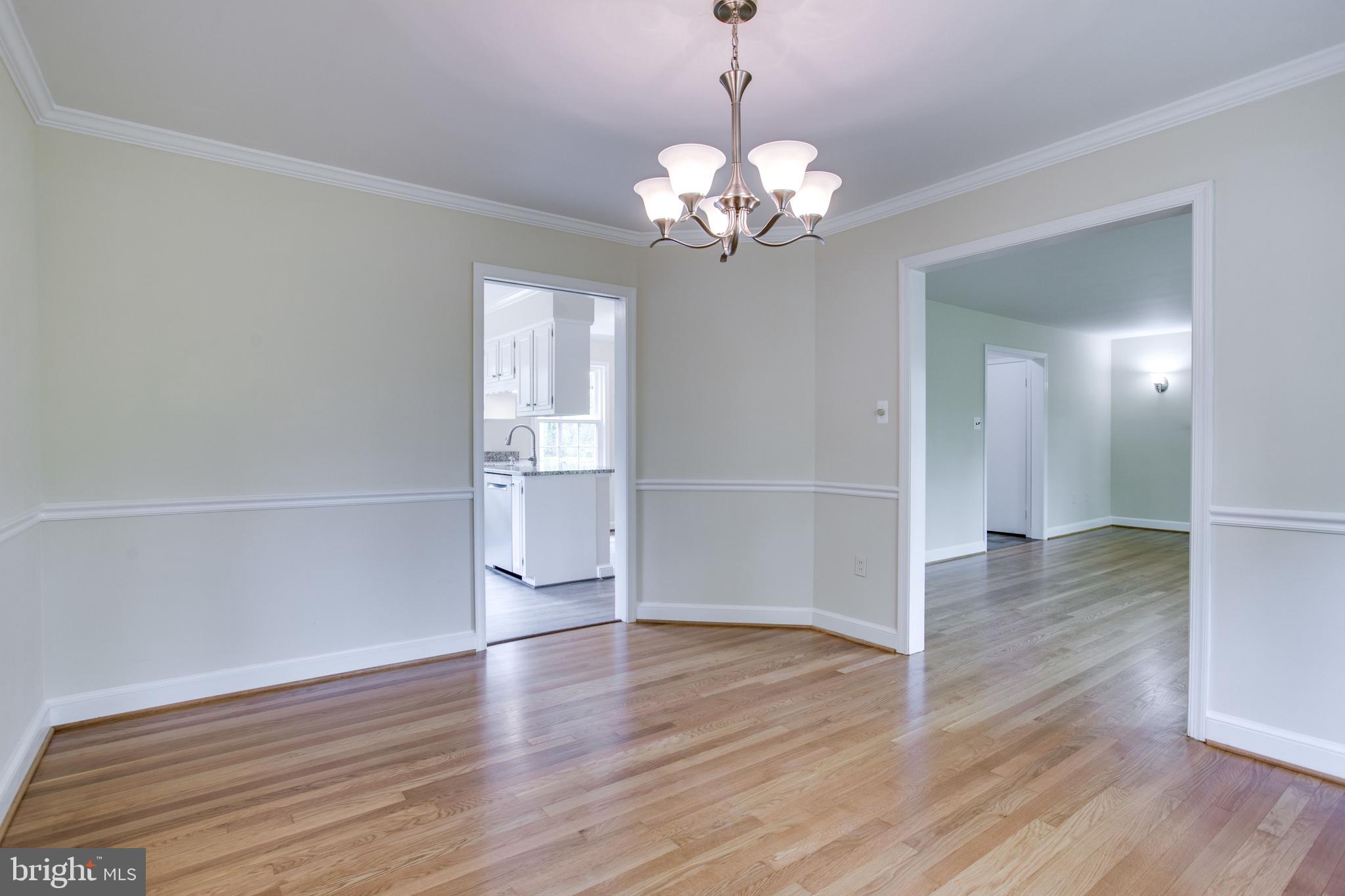 MONTROSE WOODS - Residential