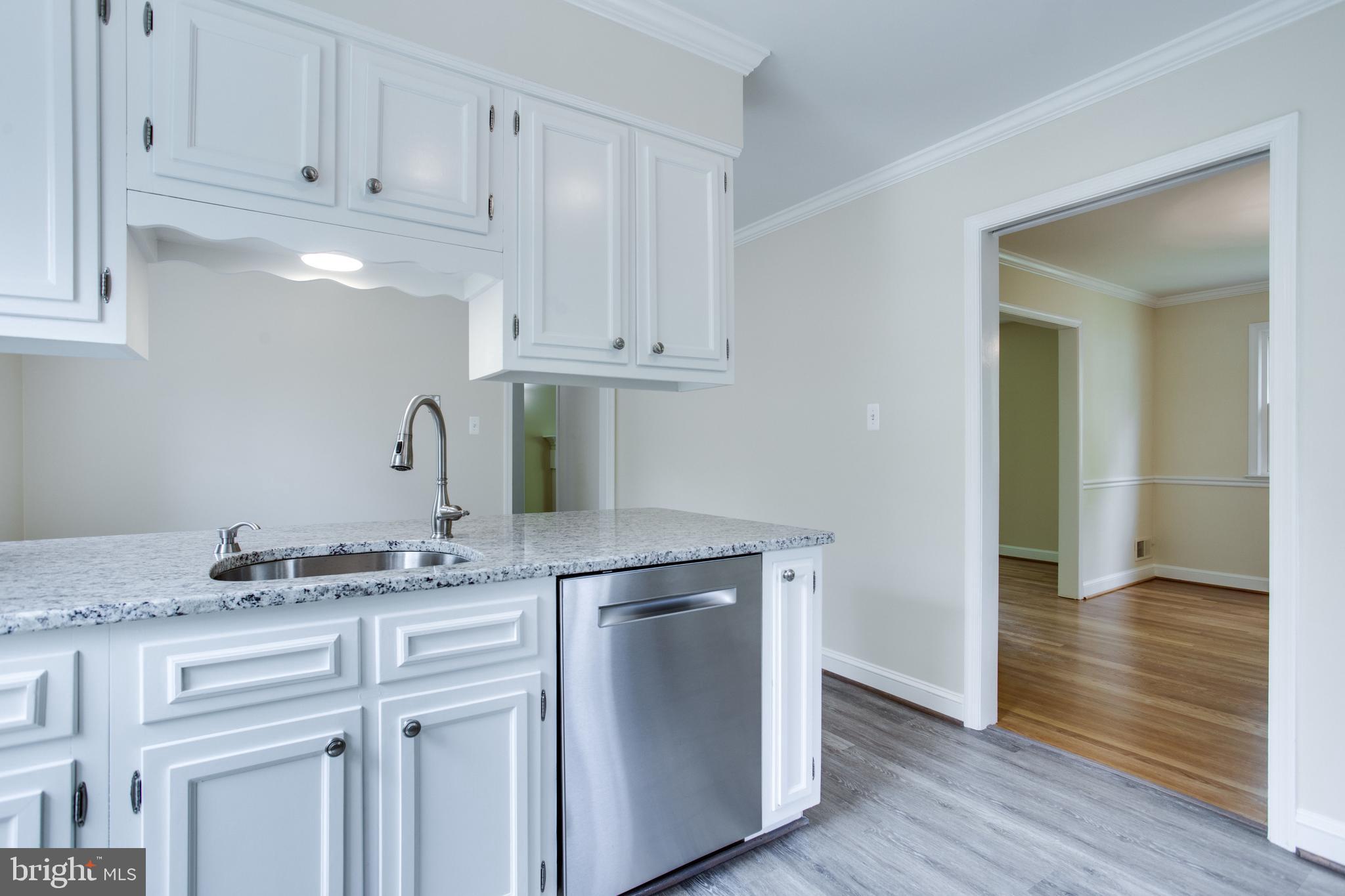 MONTROSE WOODS - Residential