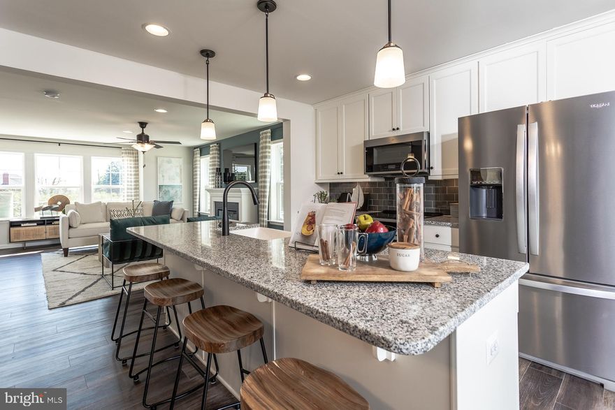 York II Garage 3 Beds 3.5 Baths *Photos may not be of actual home. Photos may be of similar home/floorplan if home is under construction or if this is a base price listing.