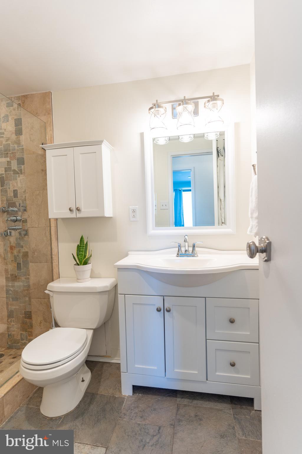 HYDE PARK - Residential