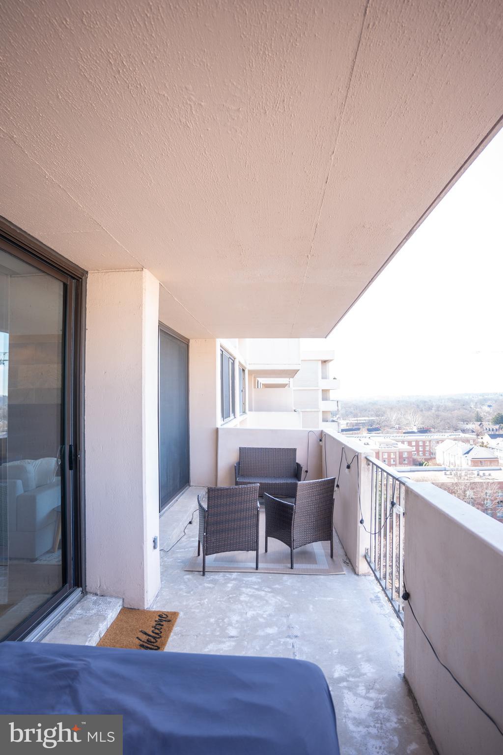 HYDE PARK - Residential