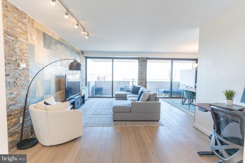 Photo of 4141 N Henderson Road #1116, ARLINGTON, VA 22203 (MLS # VAAR2068050)