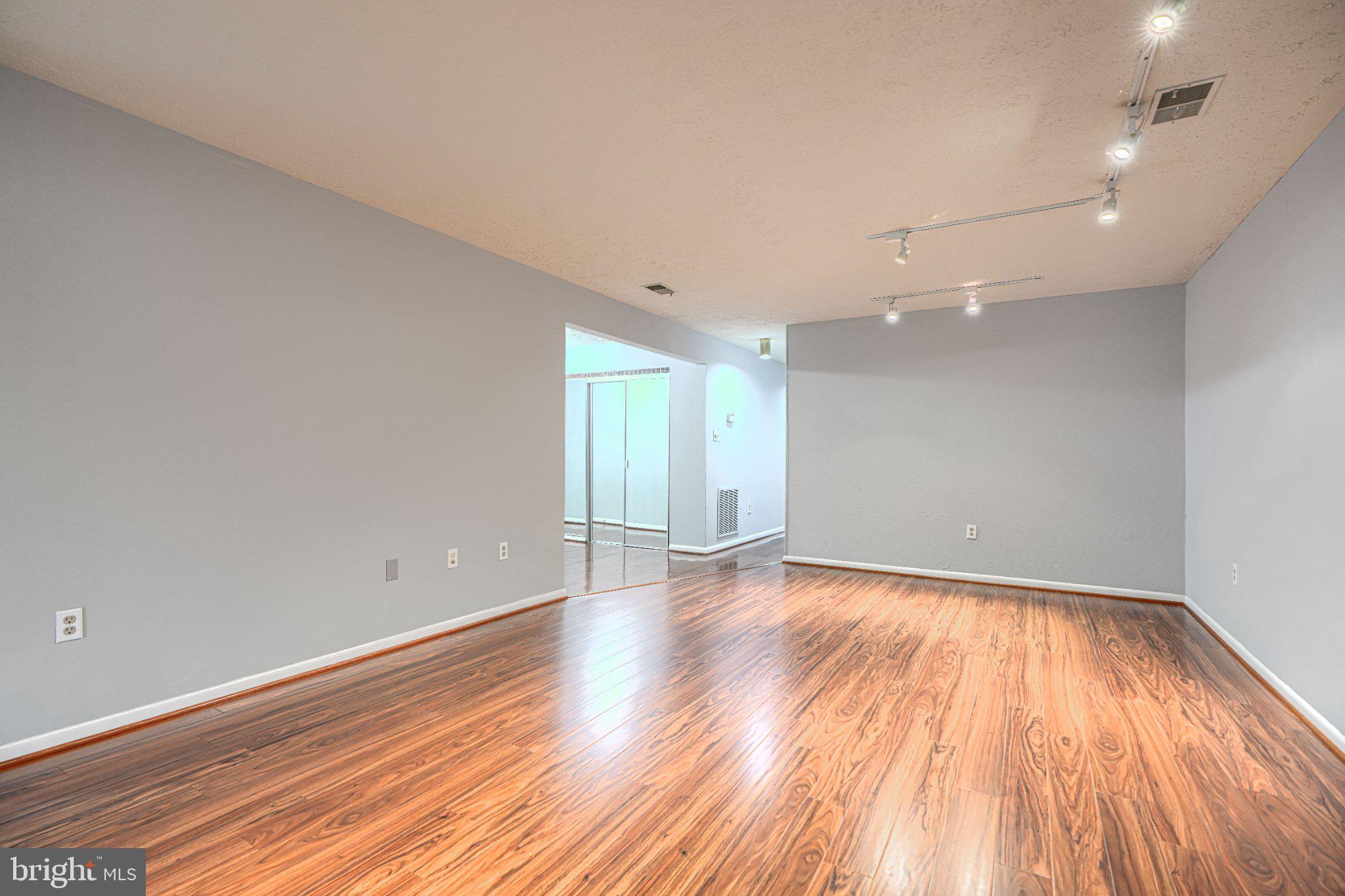 3 PIPE HILL COURT B 3B