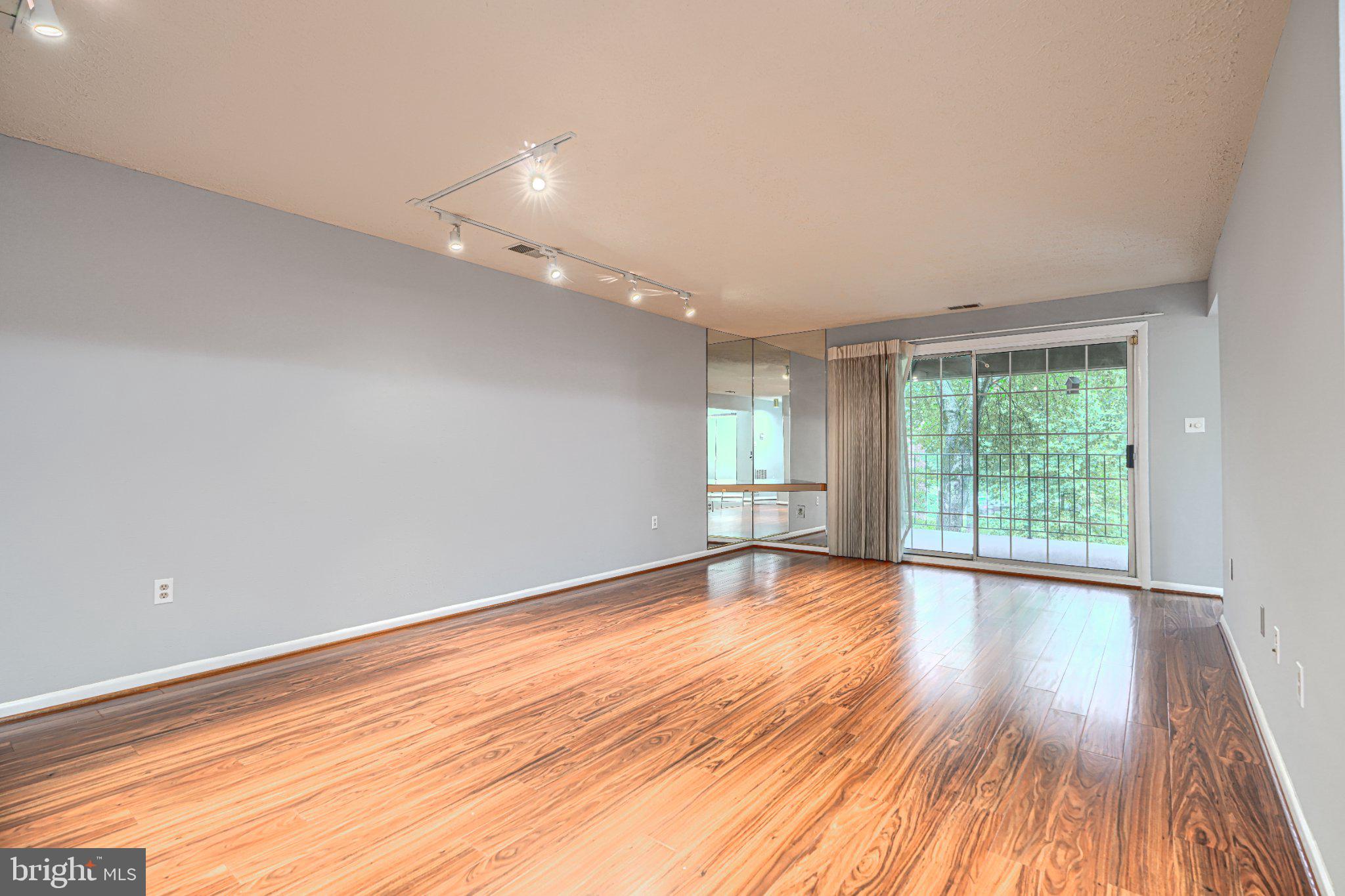 3 PIPE HILL COURT B 3B