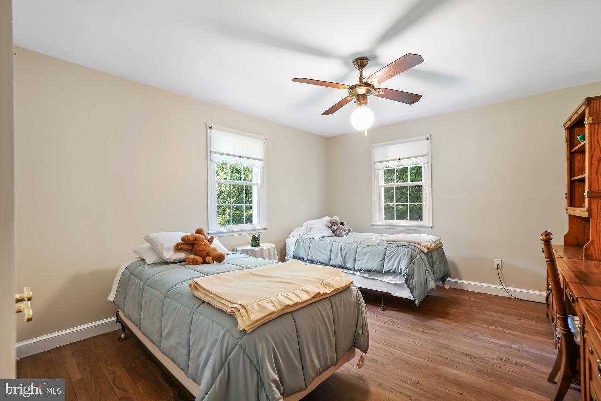 DARNESTOWN OUTSIDE - Residential