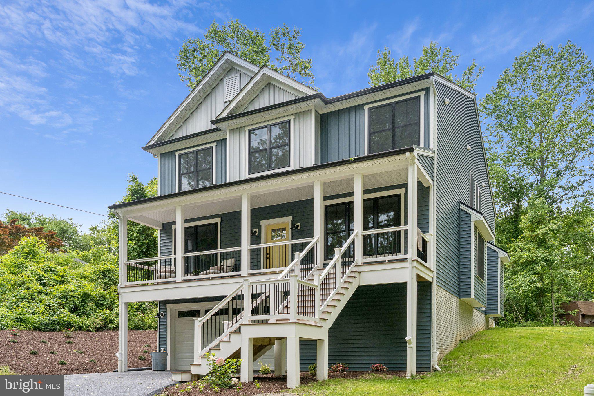 2655 5TH STREET