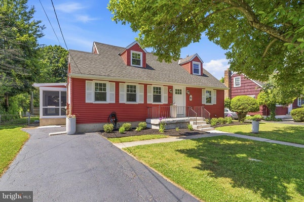 217 NANCY LN, EWING, NJ 08638 - Image c30f7ed24f95fe8b2f491e715fac3d0d/2189932391