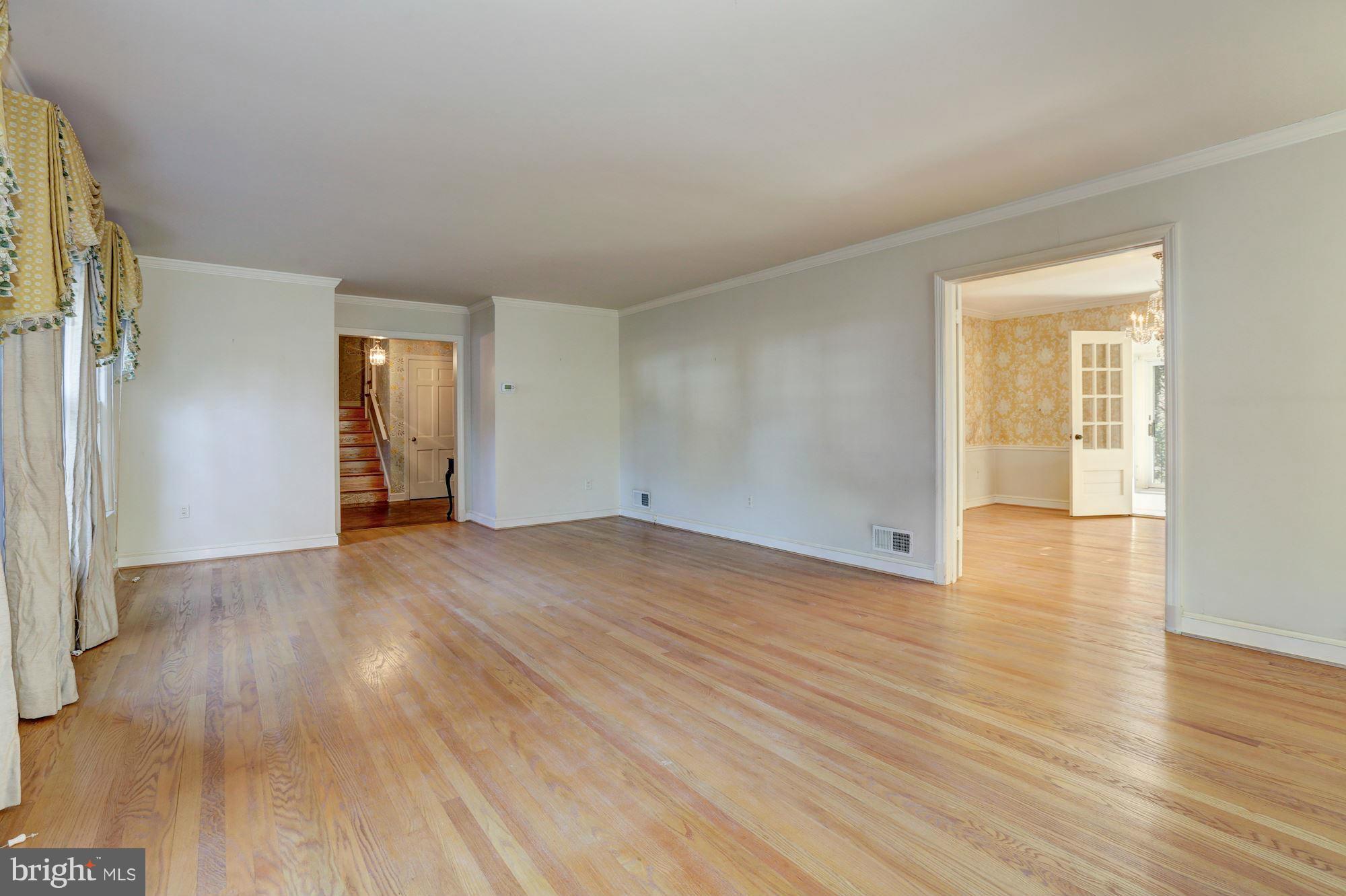 CHEVY CHASE - Residential