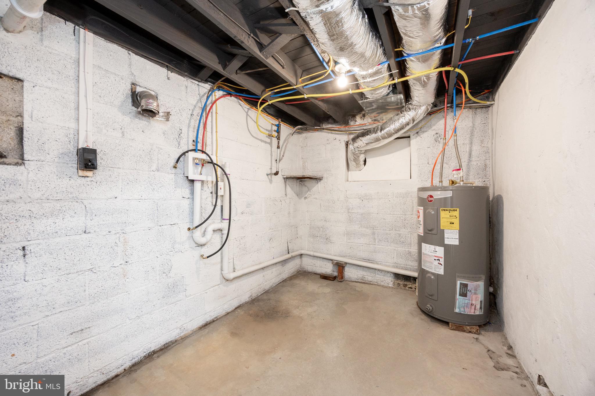 BOB WHITE FARMS - Residential