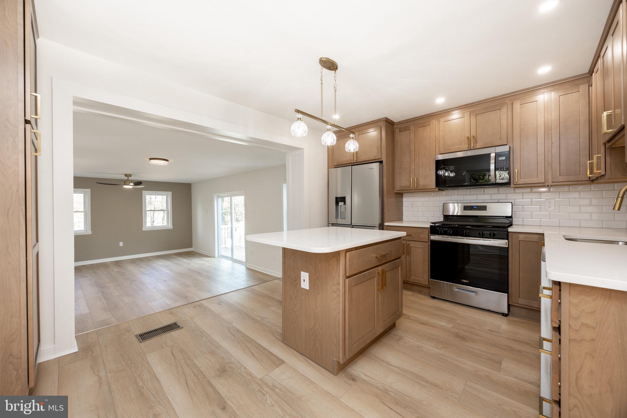 BOB WHITE FARMS - Residential