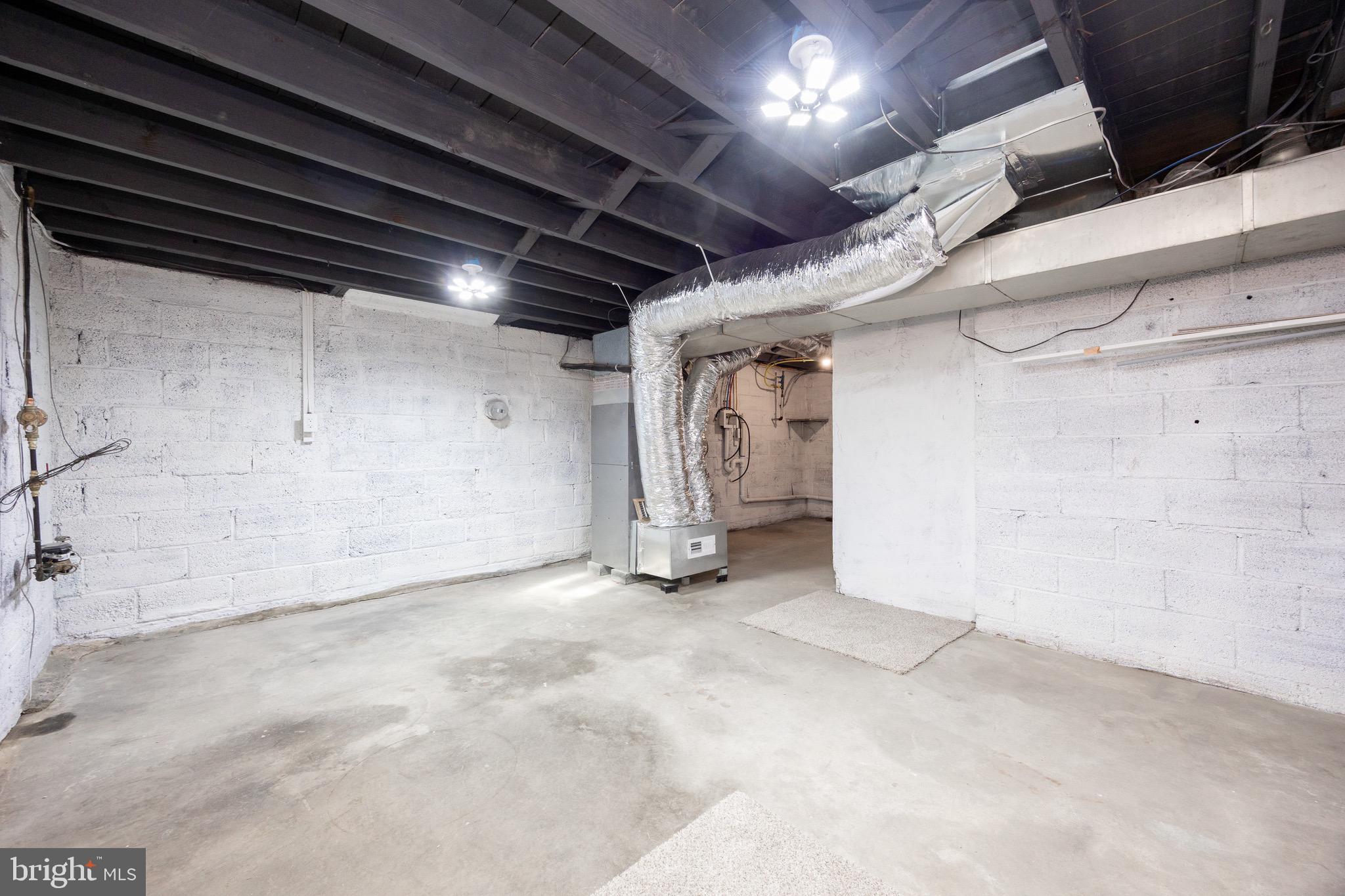 BOB WHITE FARMS - Residential