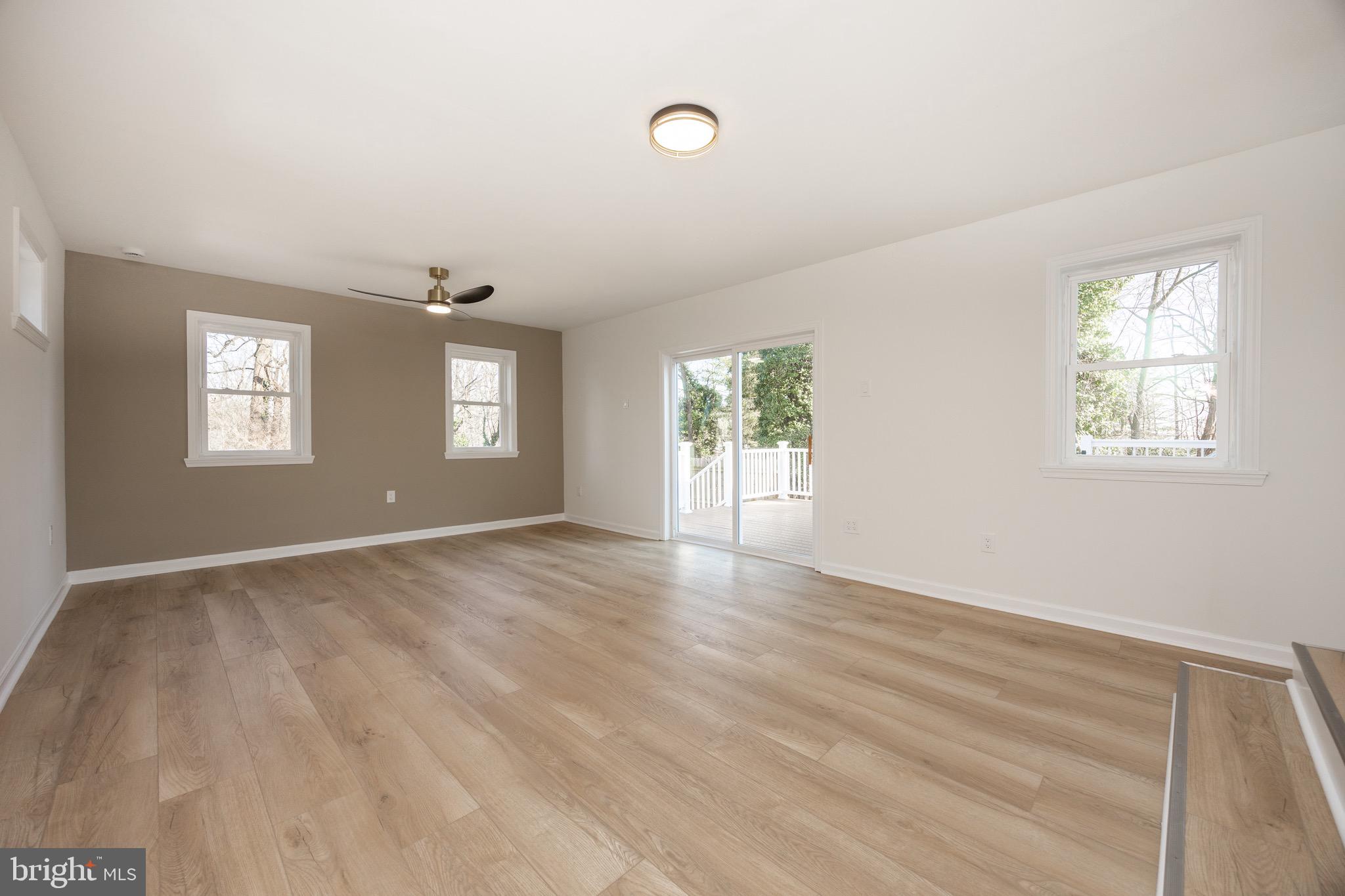 BOB WHITE FARMS - Residential