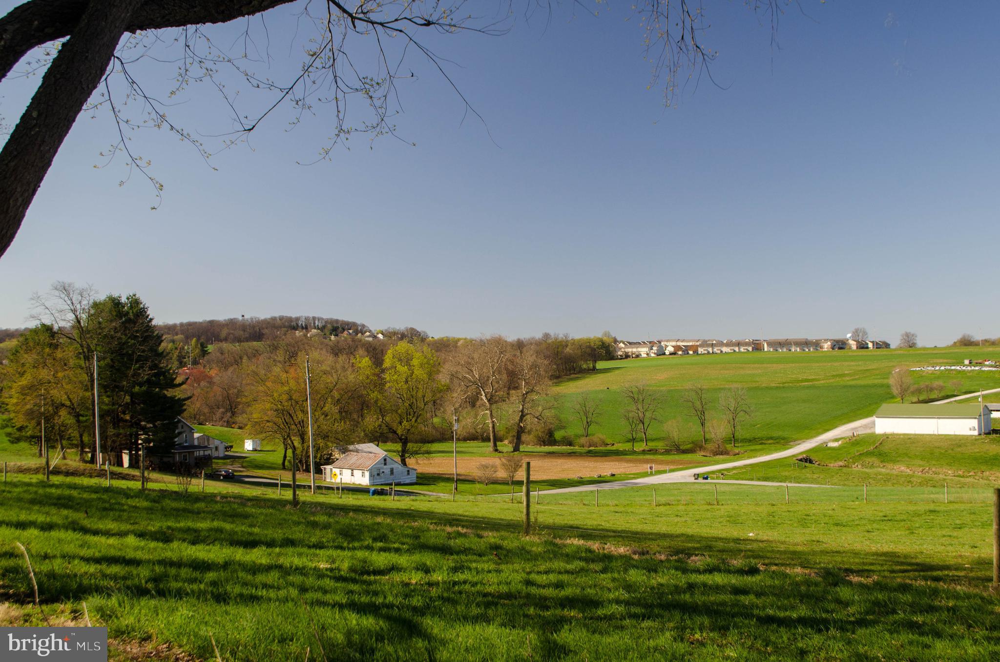 CRESTVIEW ACRES MHP - Residential